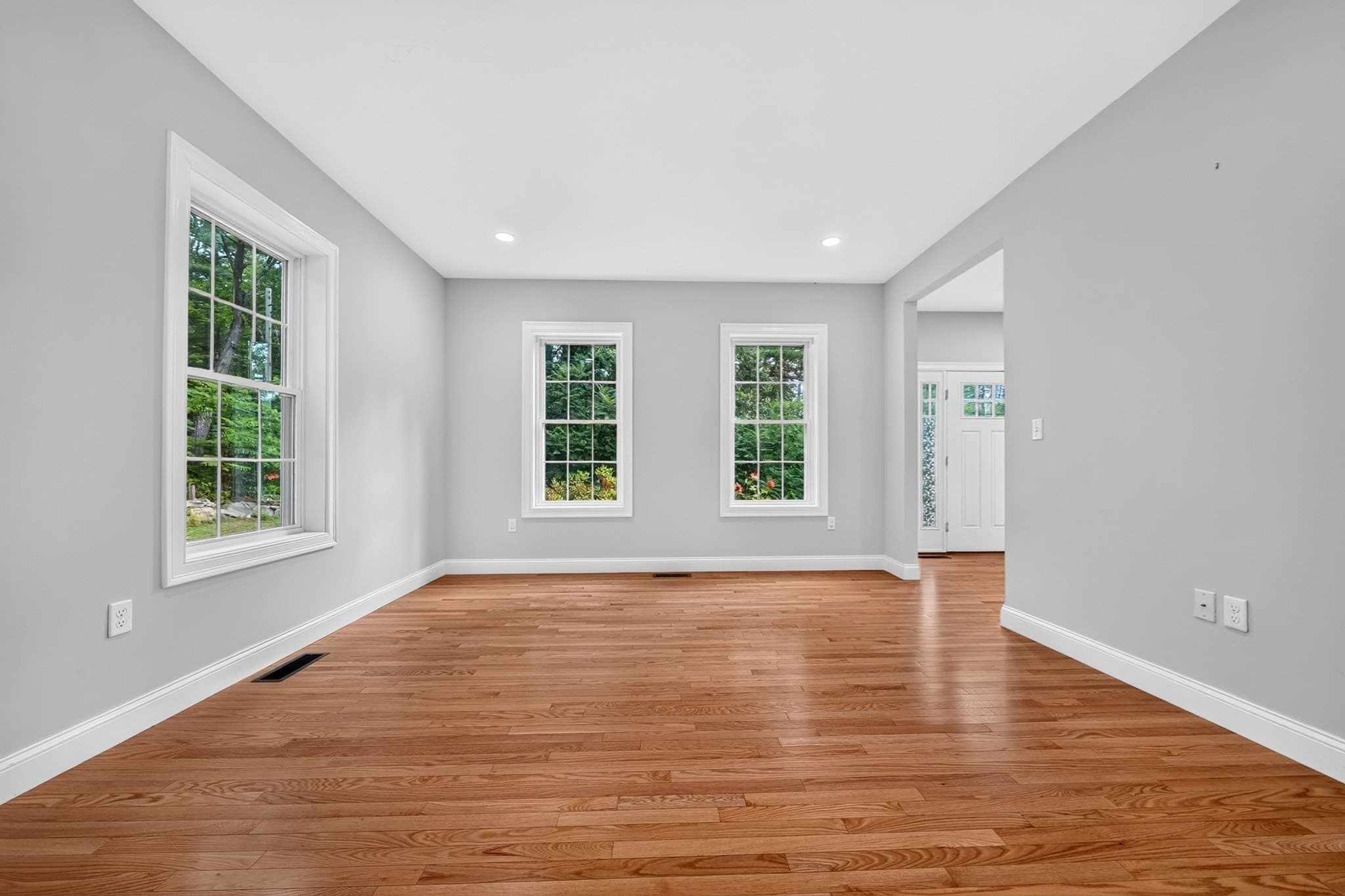 Single Family Residence at 12 Cowdry Hill Rd, Westford MA 01886, Westford, photo 13 of 39