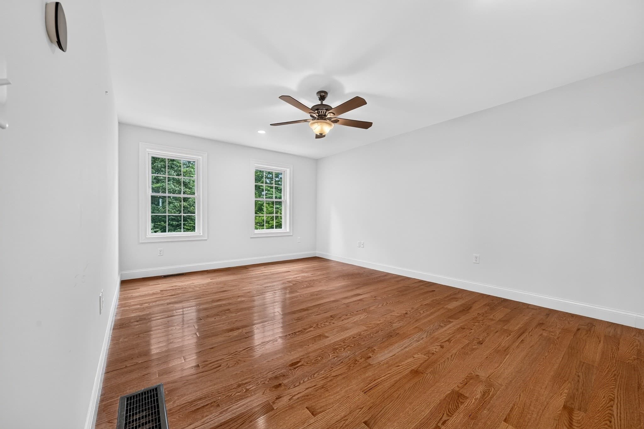 Single Family Residence at 12 Cowdry Hill Rd, Westford MA 01886, Westford, photo 17 of 39
