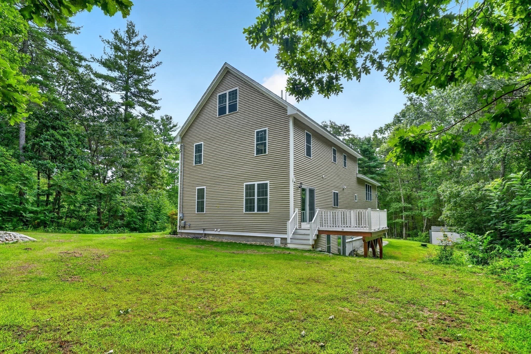 Single Family Residence at 12 Cowdry Hill Rd, Westford MA 01886, Westford, photo 32 of 39