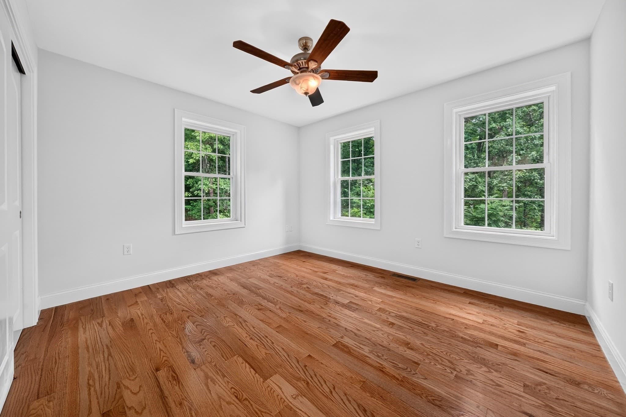 Single Family Residence at 12 Cowdry Hill Rd, Westford MA 01886, Westford, photo 20 of 39