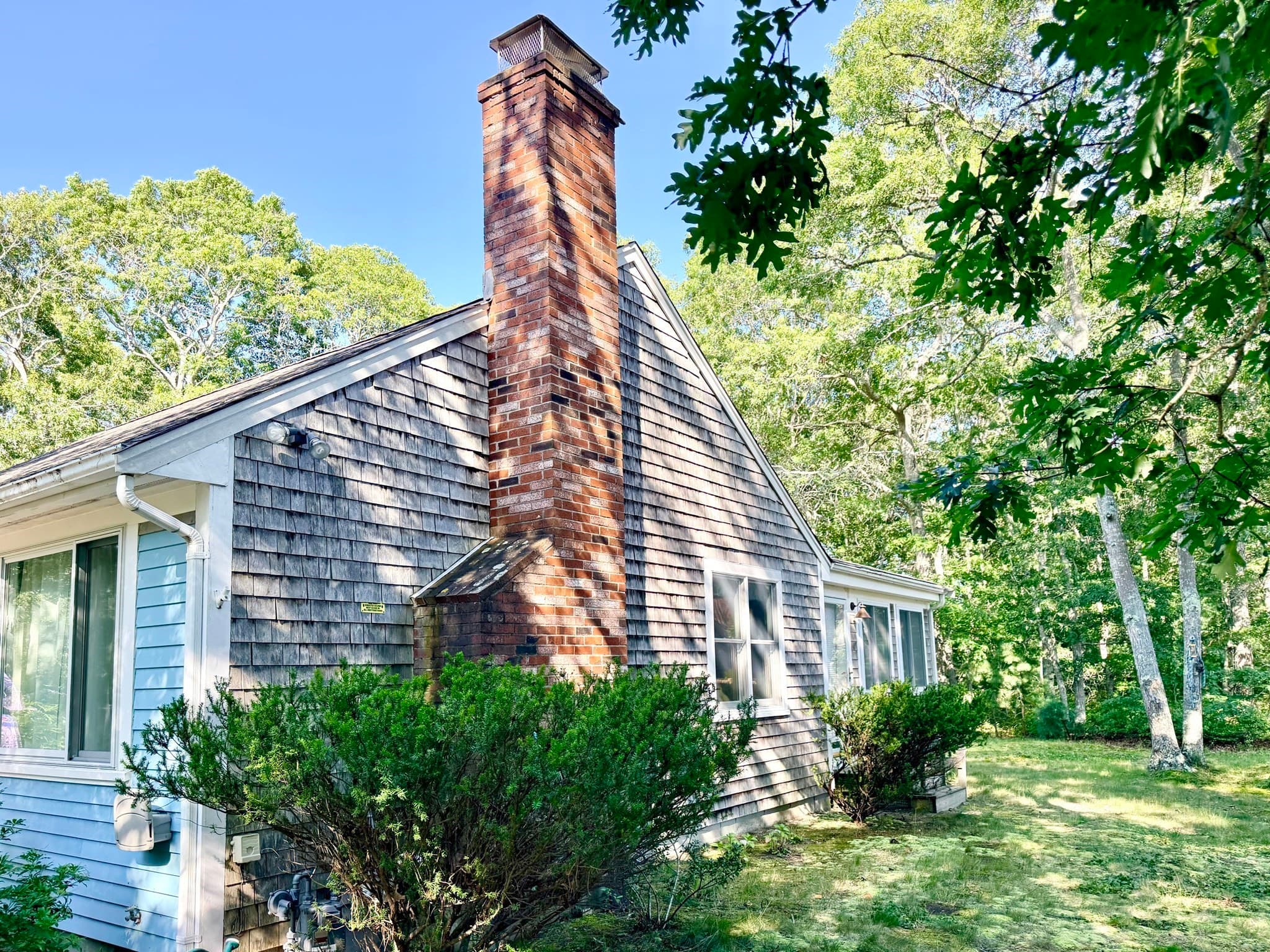 Single Family Residence at 220 North Main St, Yarmouth MA 02664, Yarmouth, photo 2 of 29