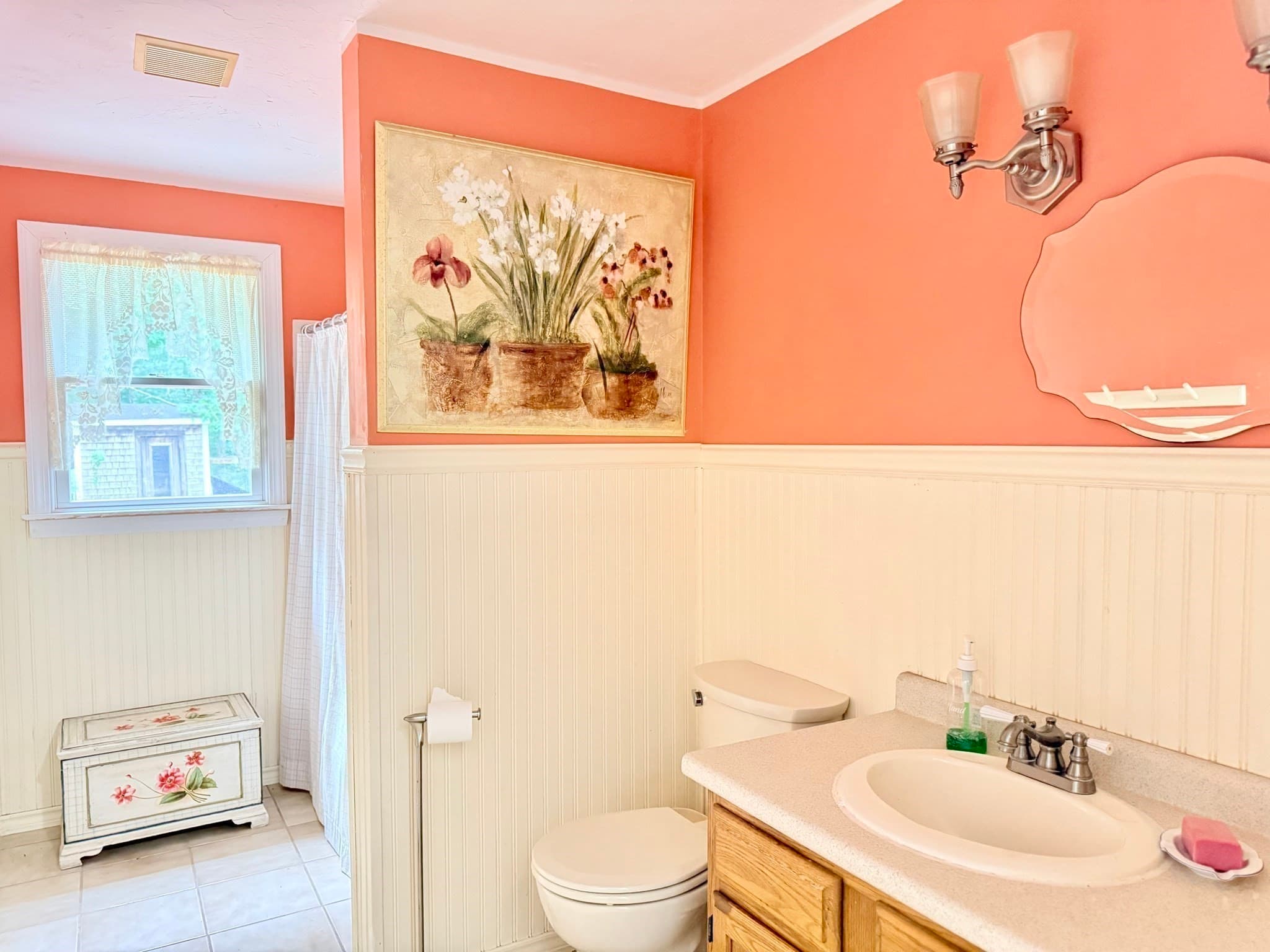 Single Family Residence at 220 North Main St, Yarmouth MA 02664, Yarmouth, photo 17 of 29