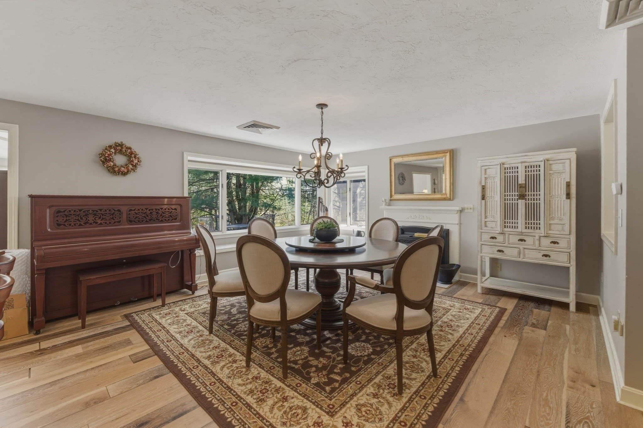 Condominium at 402 Ridgefield Cir # D, Clinton MA 01510, Clinton, photo 22 of 34