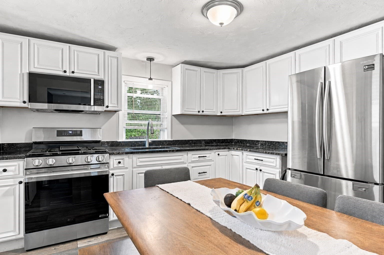 Single Family Residence at 35 Crescent Ave, Brockton MA 02302, Brockton, photo 4 of 22