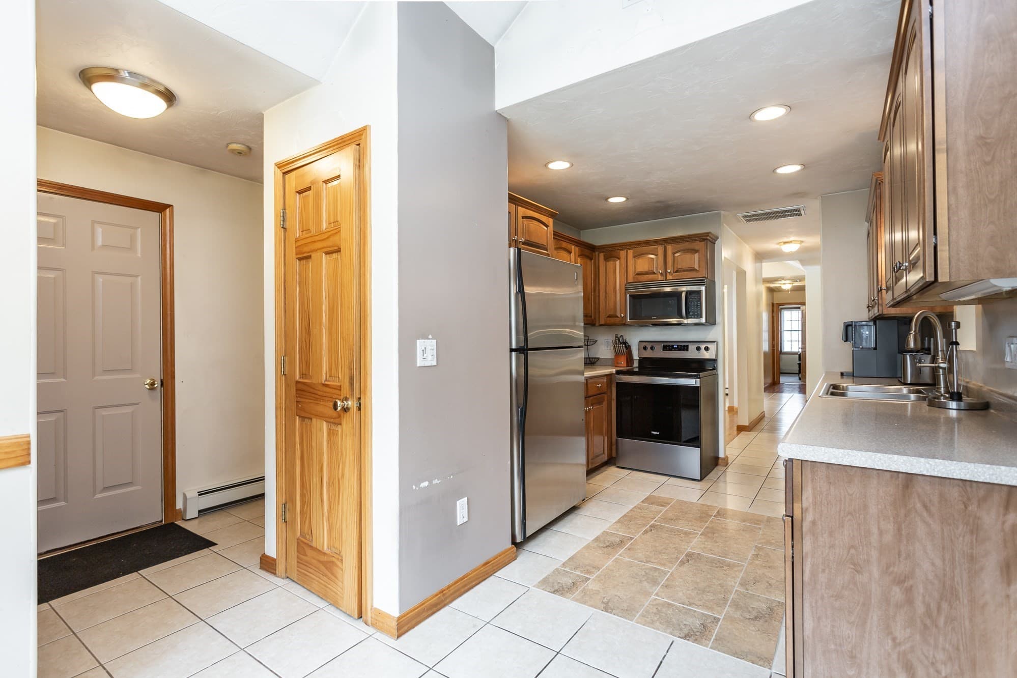 Single Family Residence at 380 Spruce St, Bridgewater MA 02324, Bridgewater, photo 12 of 36