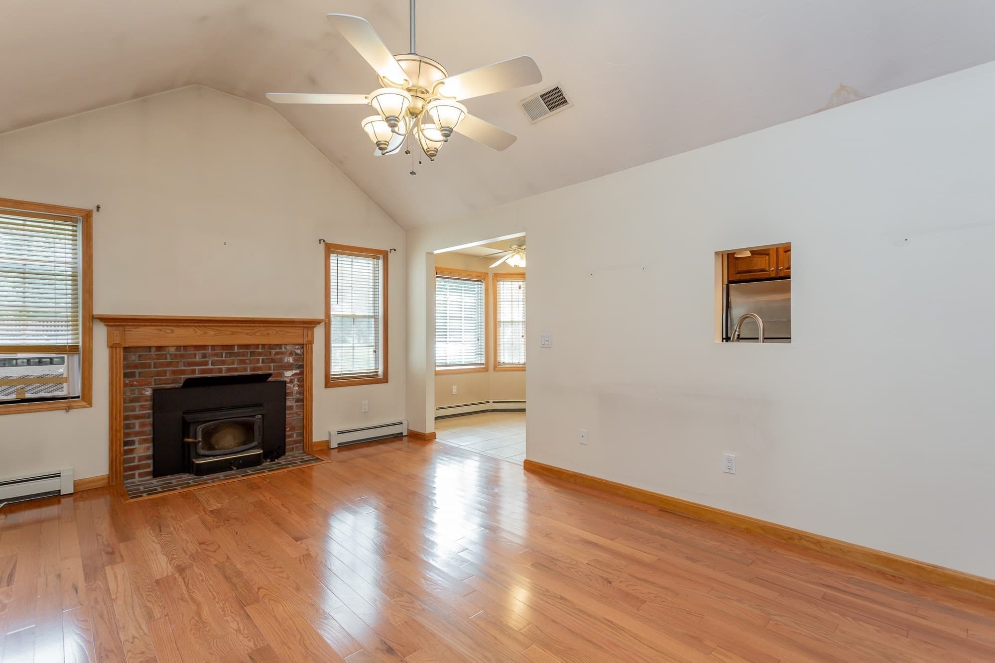 Single Family Residence at 380 Spruce St, Bridgewater MA 02324, Bridgewater, photo 9 of 36