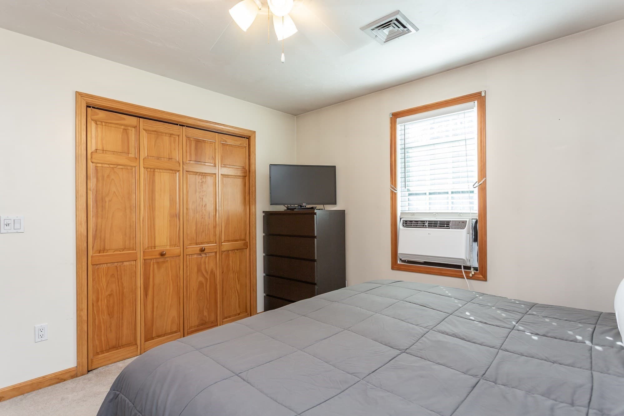 Single Family Residence at 380 Spruce St, Bridgewater MA 02324, Bridgewater, photo 21 of 36