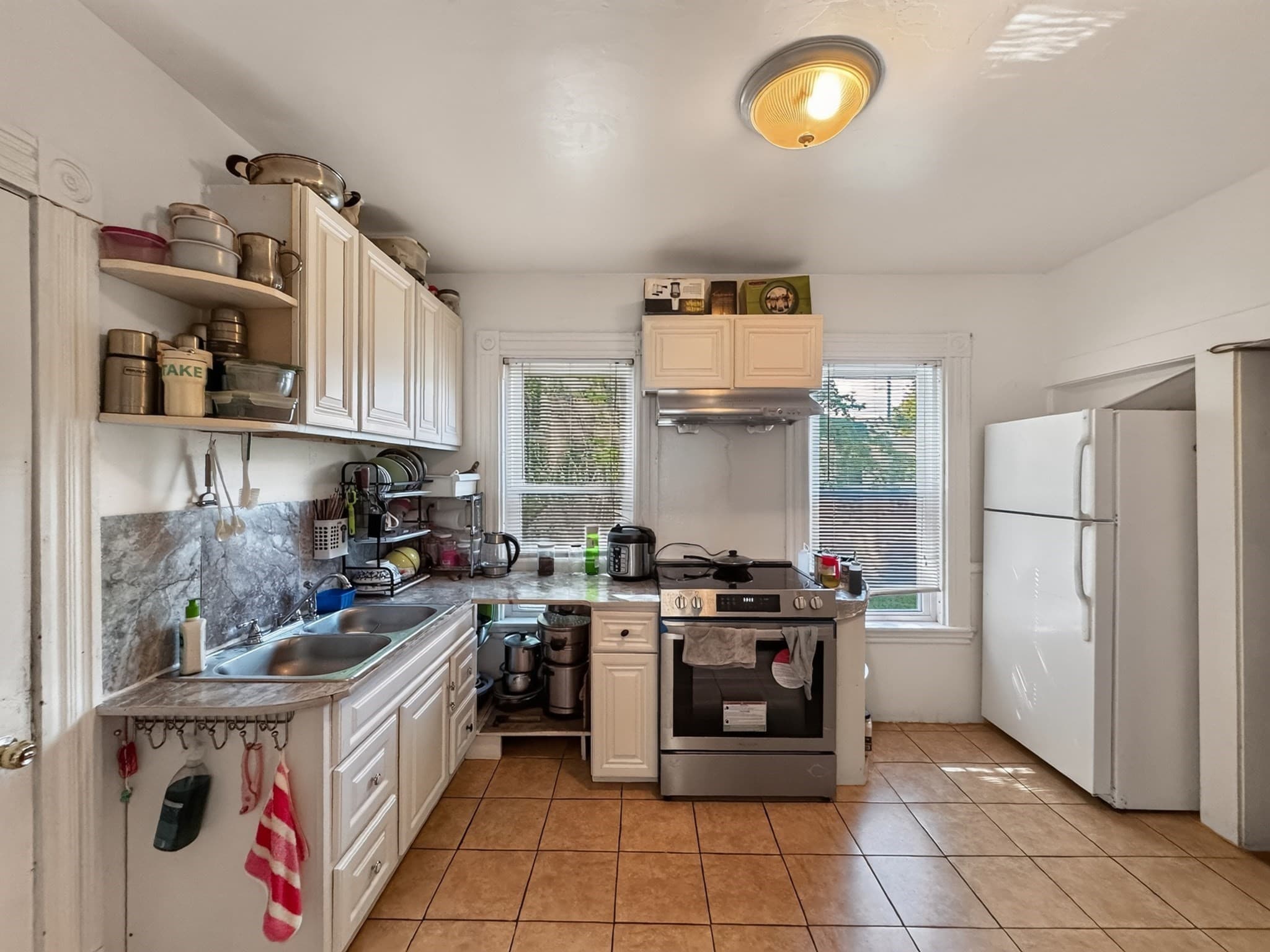 Single Family Residence at 427 Lebanon St, Malden MA 02148, Malden, photo 13 of 41