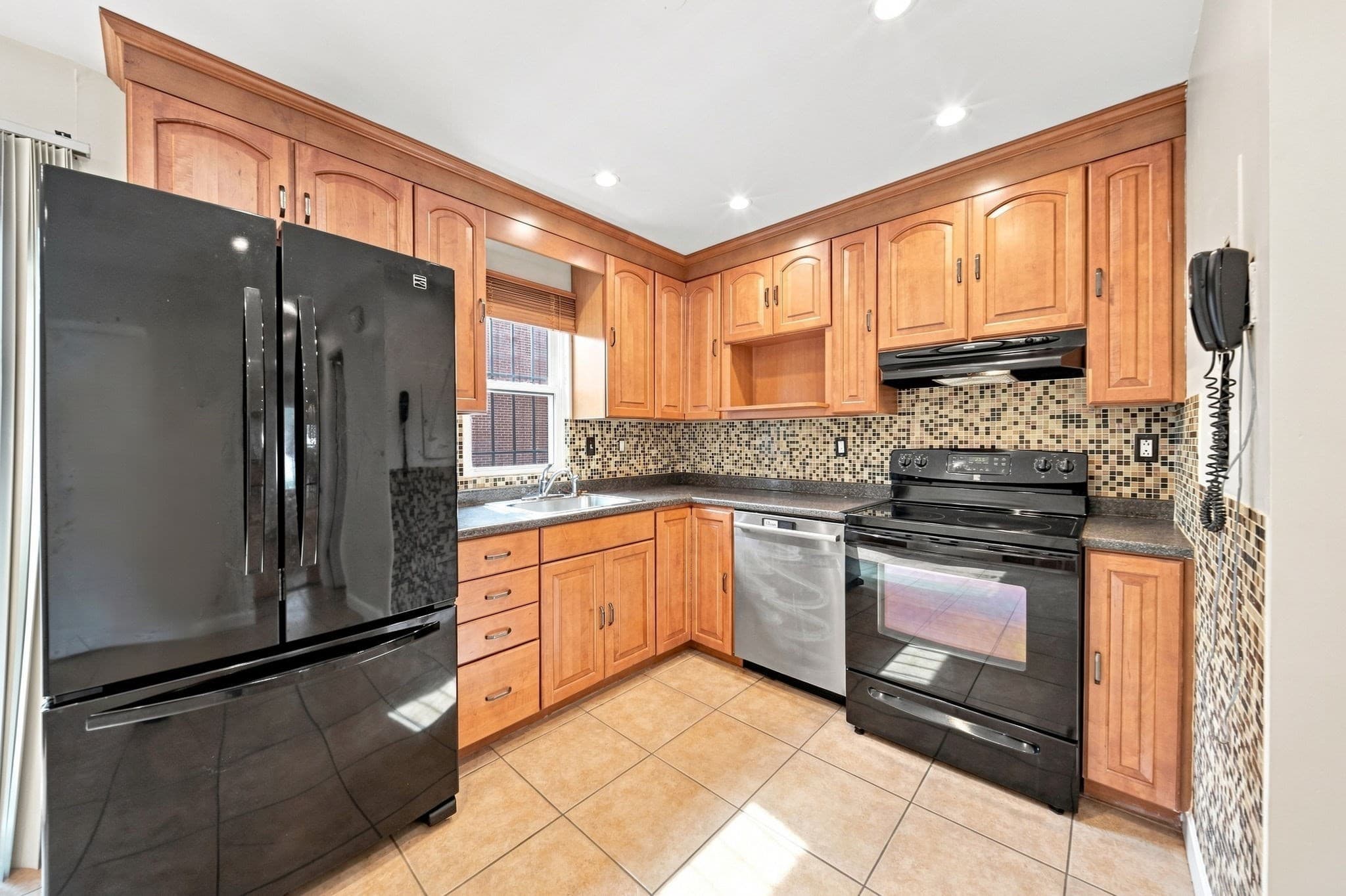 Condominium at 4 Herman St # 1, Boston MA 02119, Boston, photo 21 of 29