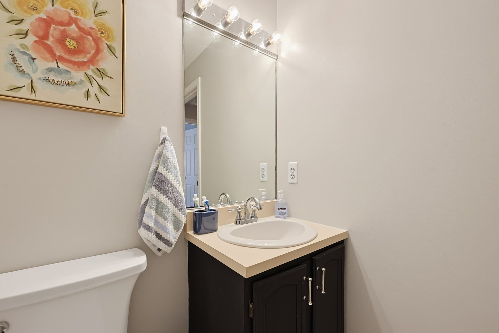 Condominium at 822 Maple Brook Rd # 822, Bellingham MA 02019, Bellingham, photo 16 of 34