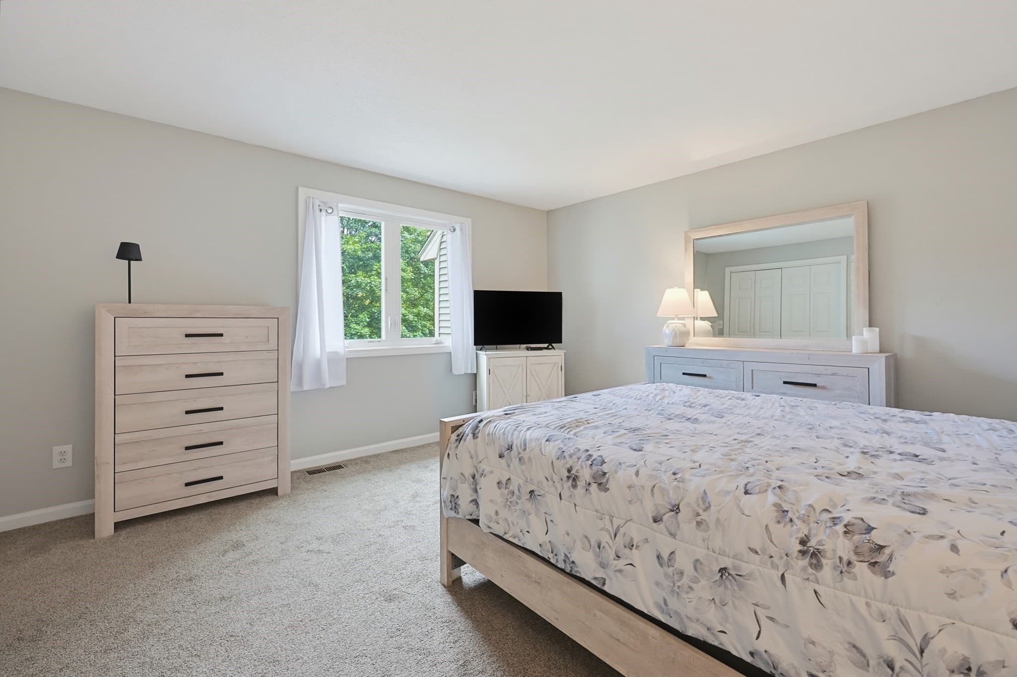Condominium at 822 Maple Brook Rd # 822, Bellingham MA 02019, Bellingham, photo 28 of 34