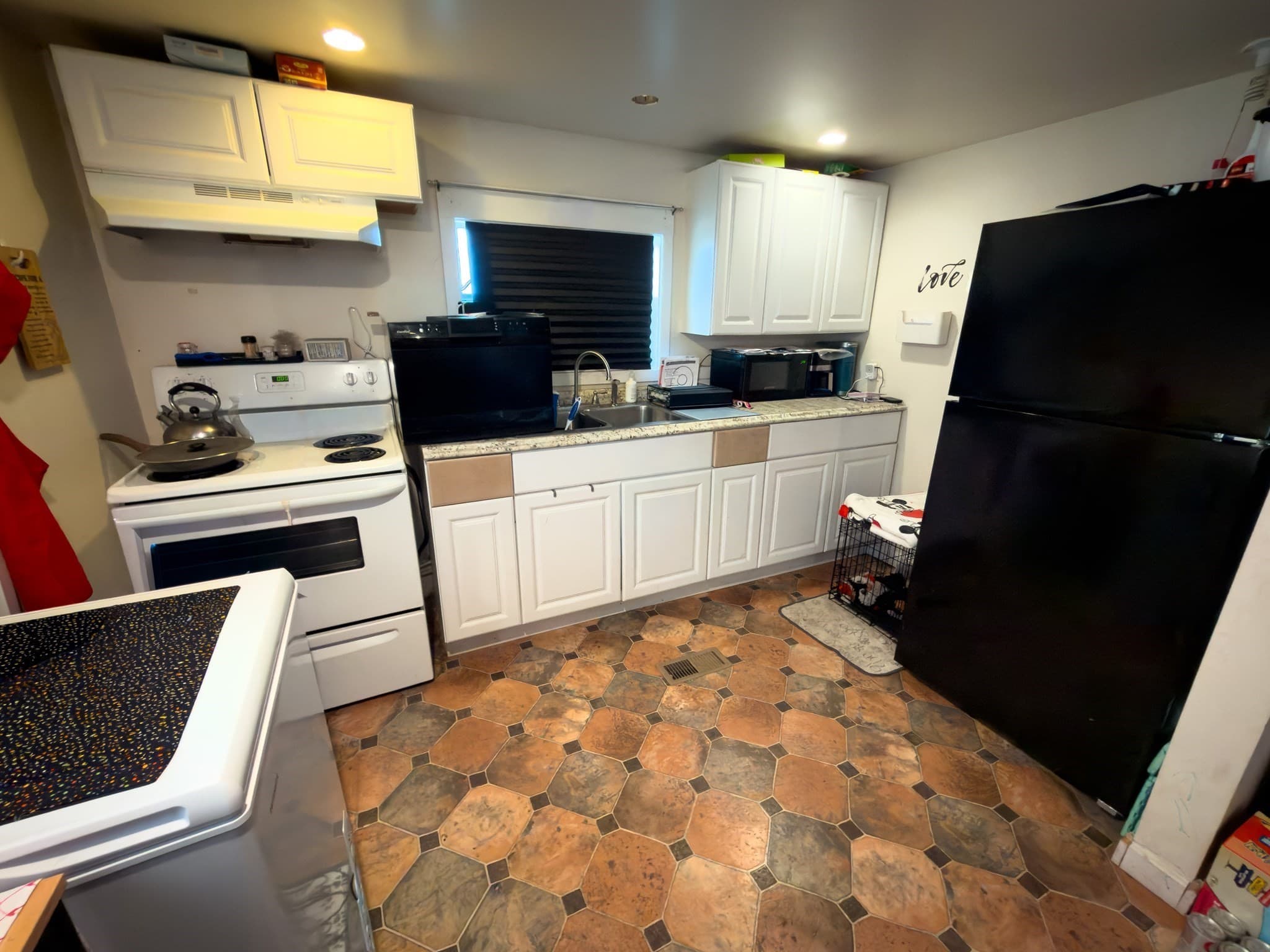 Mobile Home at 3030 Cranberry Highway # 2, Wareham MA 02538, Wareham, photo 3 of 14
