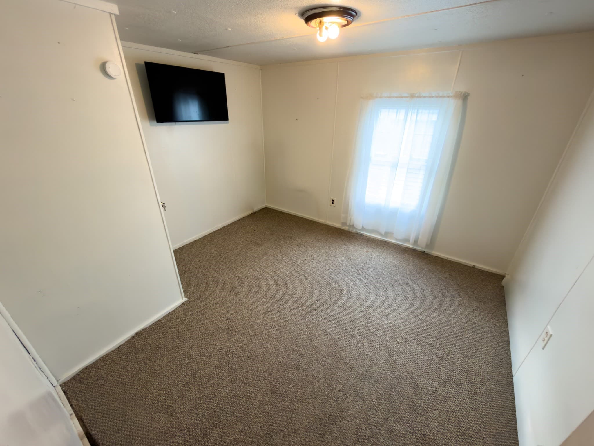 Mobile Home at 3030 Cranberry Highway # 3, Wareham MA 02538, Wareham, photo 10 of 11
