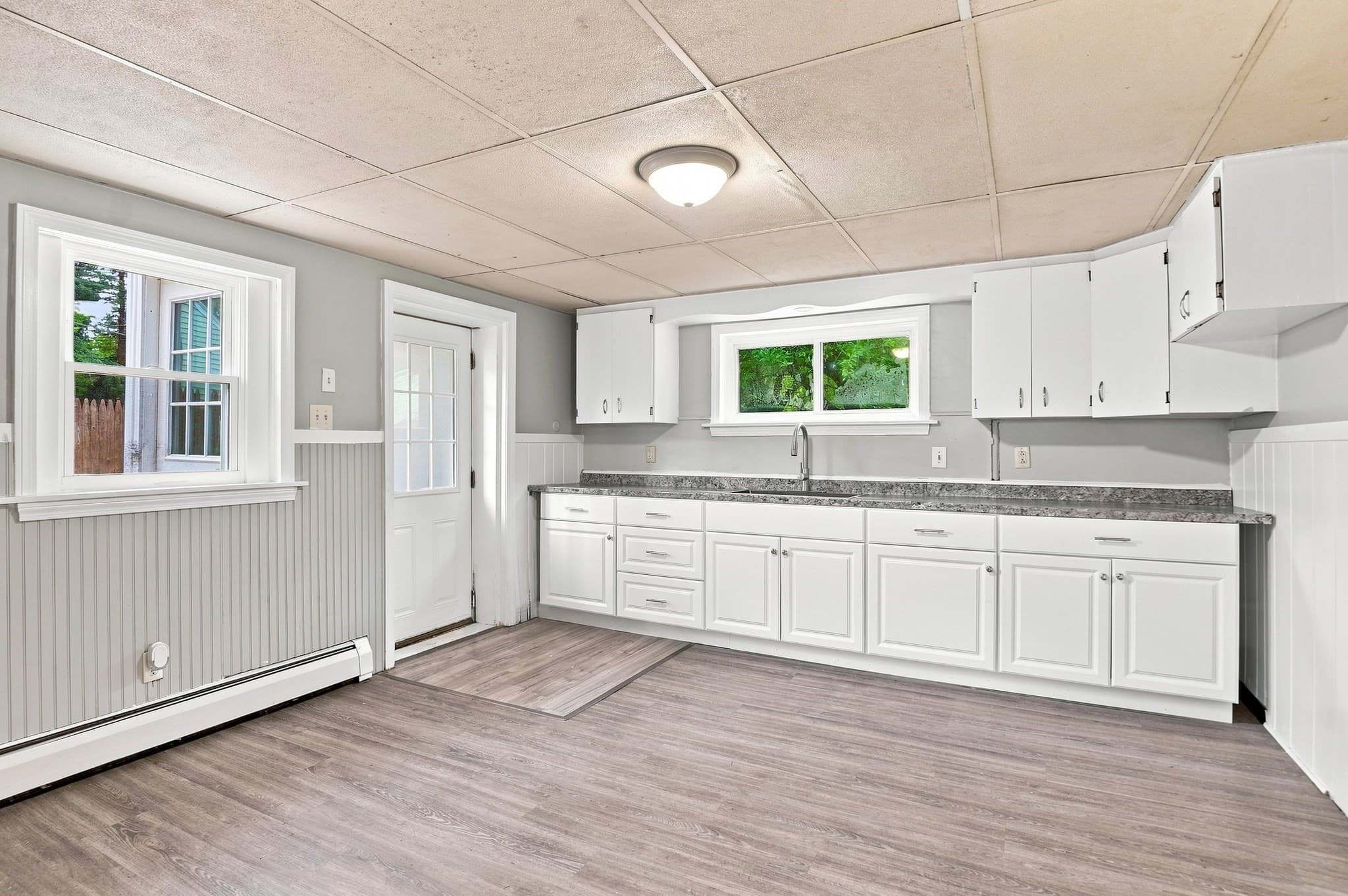 3 Family at 98 Kenberma Road, Worcester MA 01604, Worcester, photo 26 of 41