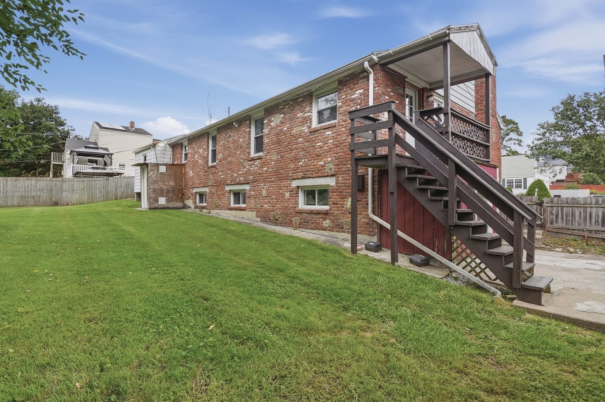 3 Family at 98 Kenberma Road, Worcester MA 01604, Worcester, photo 36 of 41