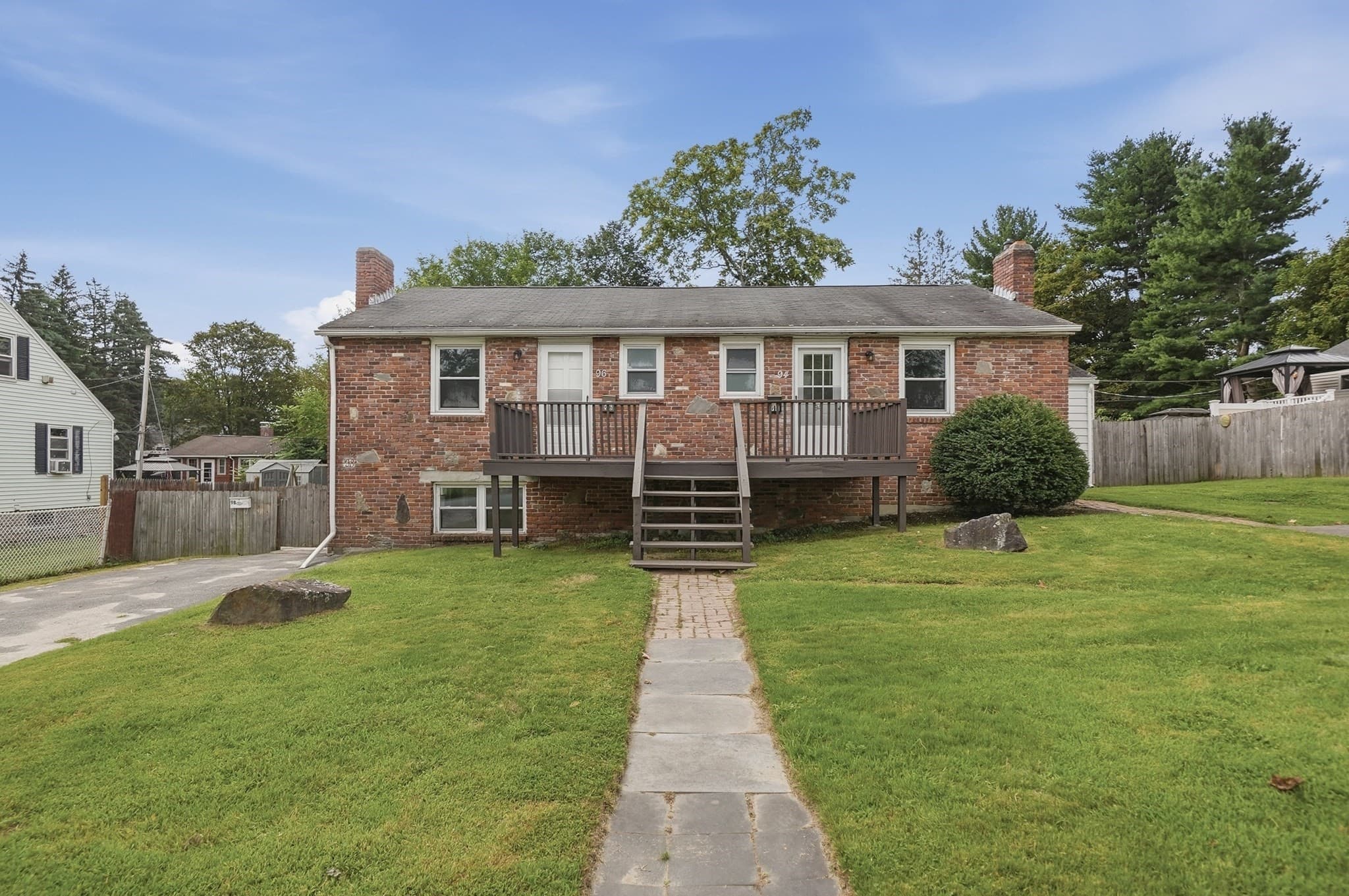 98 Kenberma Road, Worcester MA 01604