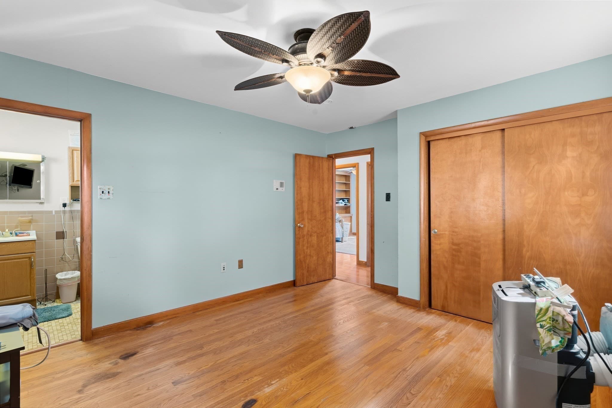 Single Family Residence at 129 Pleasant Valley St, Methuen MA 01844, Methuen, photo 15 of 38