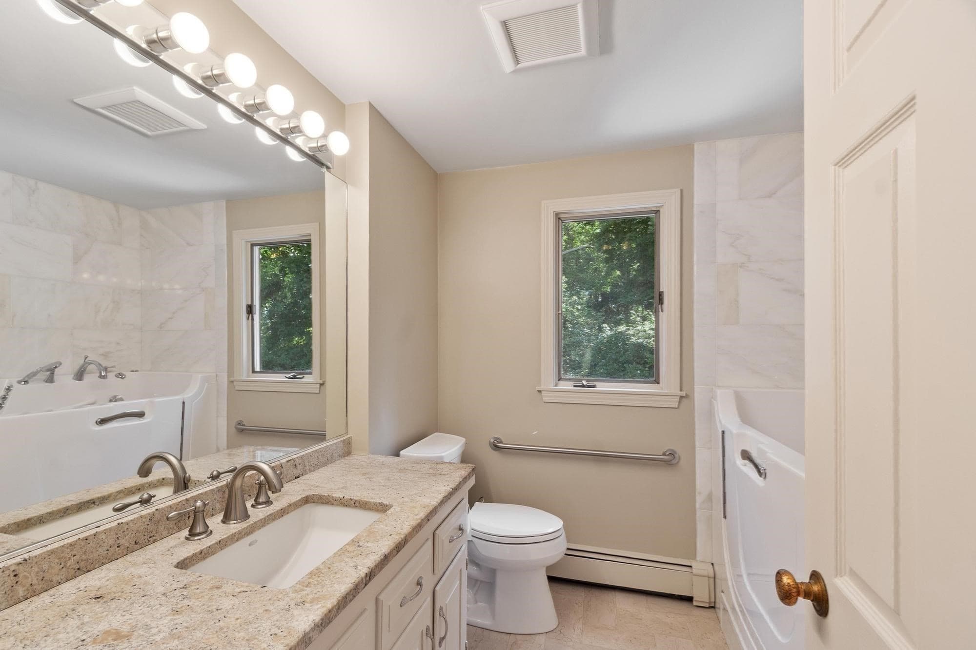 Single Family Residence at 10 Zeus Drive, Chelmsford MA 01824, Chelmsford, photo 24 of 40