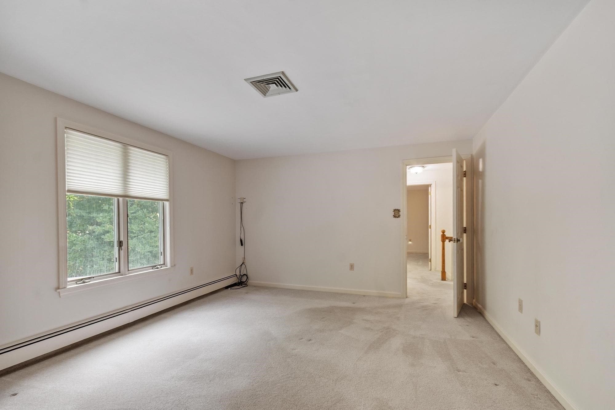Single Family Residence at 10 Zeus Drive, Chelmsford MA 01824, Chelmsford, photo 21 of 40
