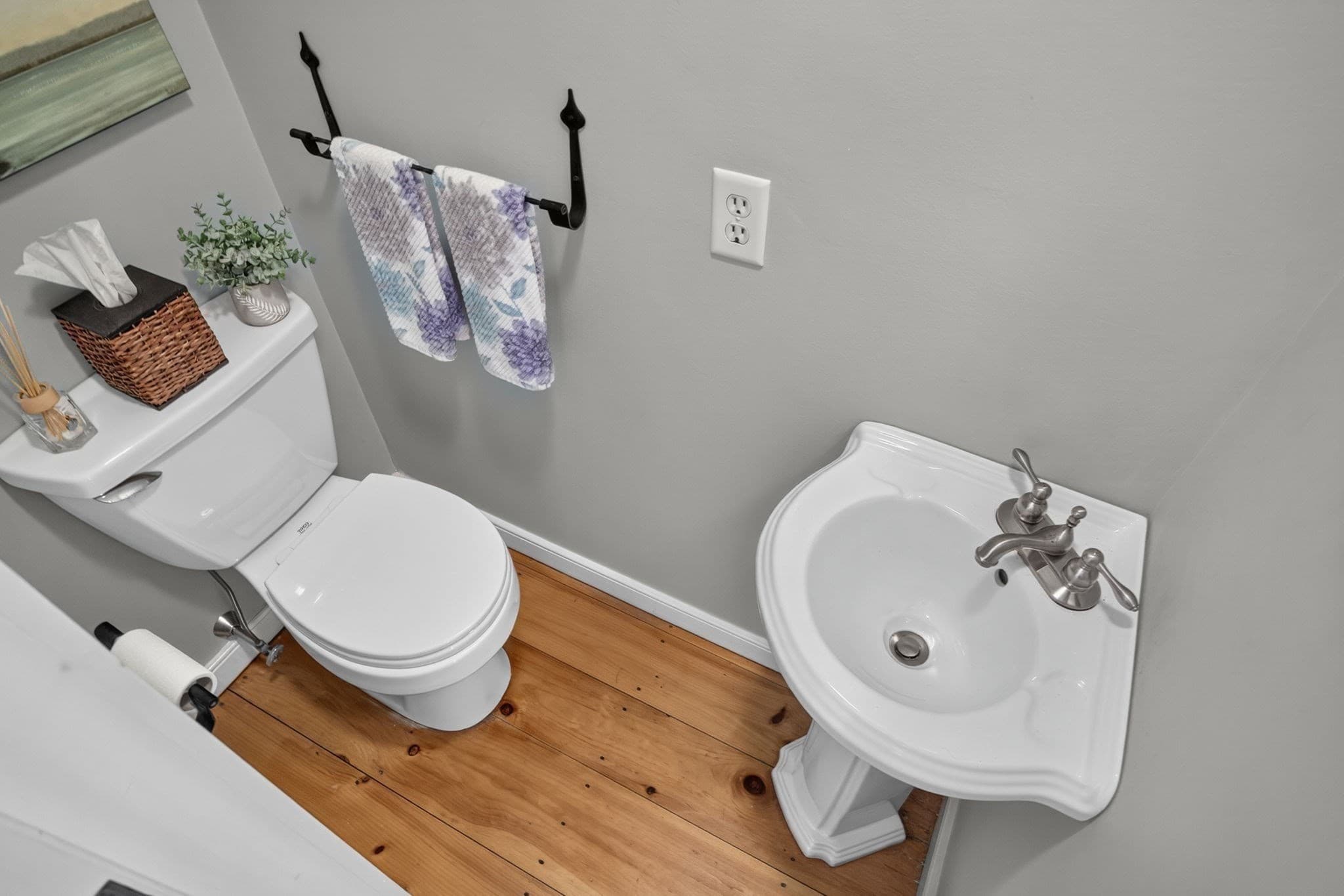 Condominium at 4 Brant Rock Rd # 4, Mashpee MA 02649, Mashpee, photo 5 of 42