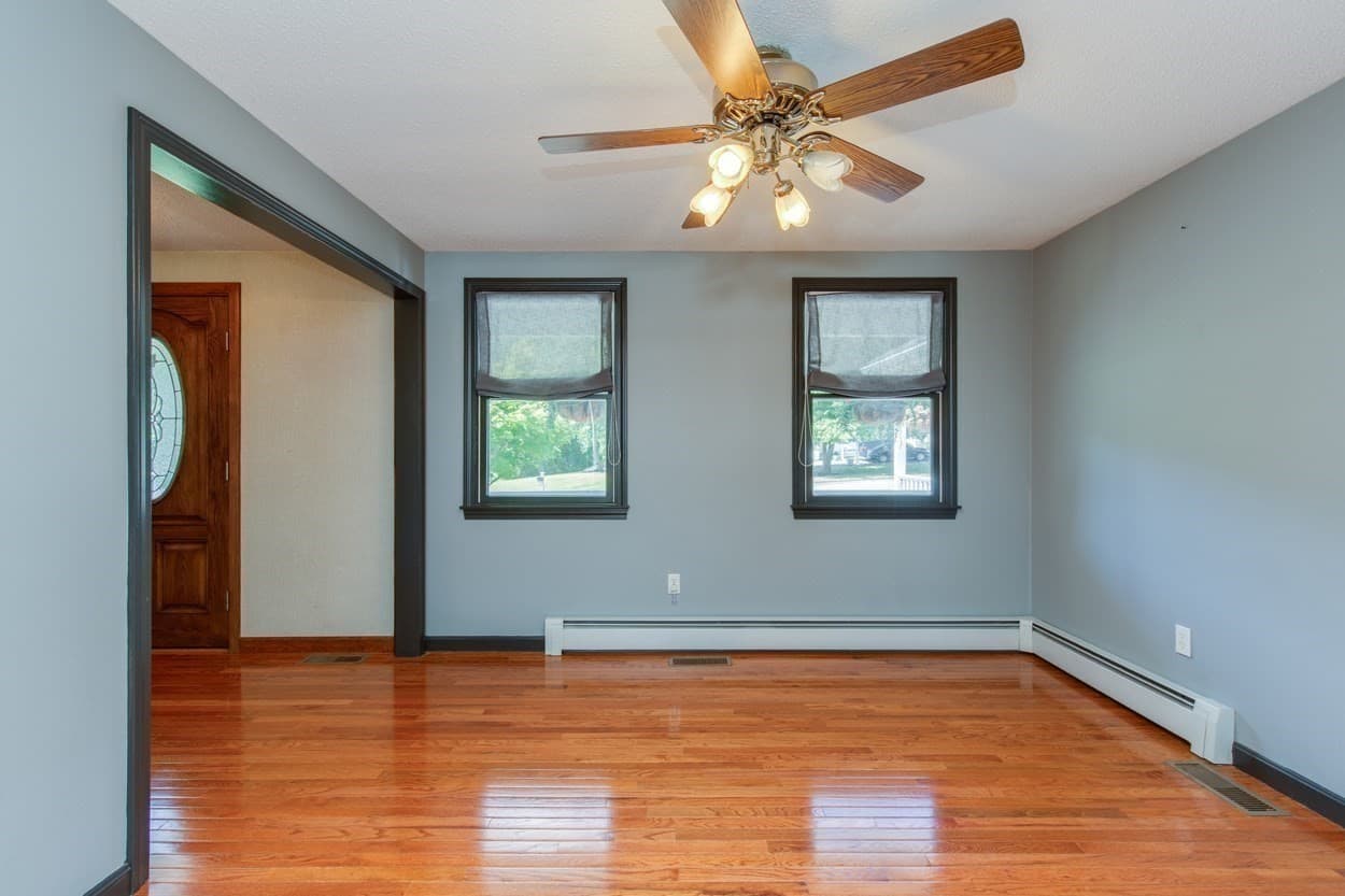 Single Family Residence at 21 Partridge Road, Dracut MA 01826, Dracut, photo 6 of 40