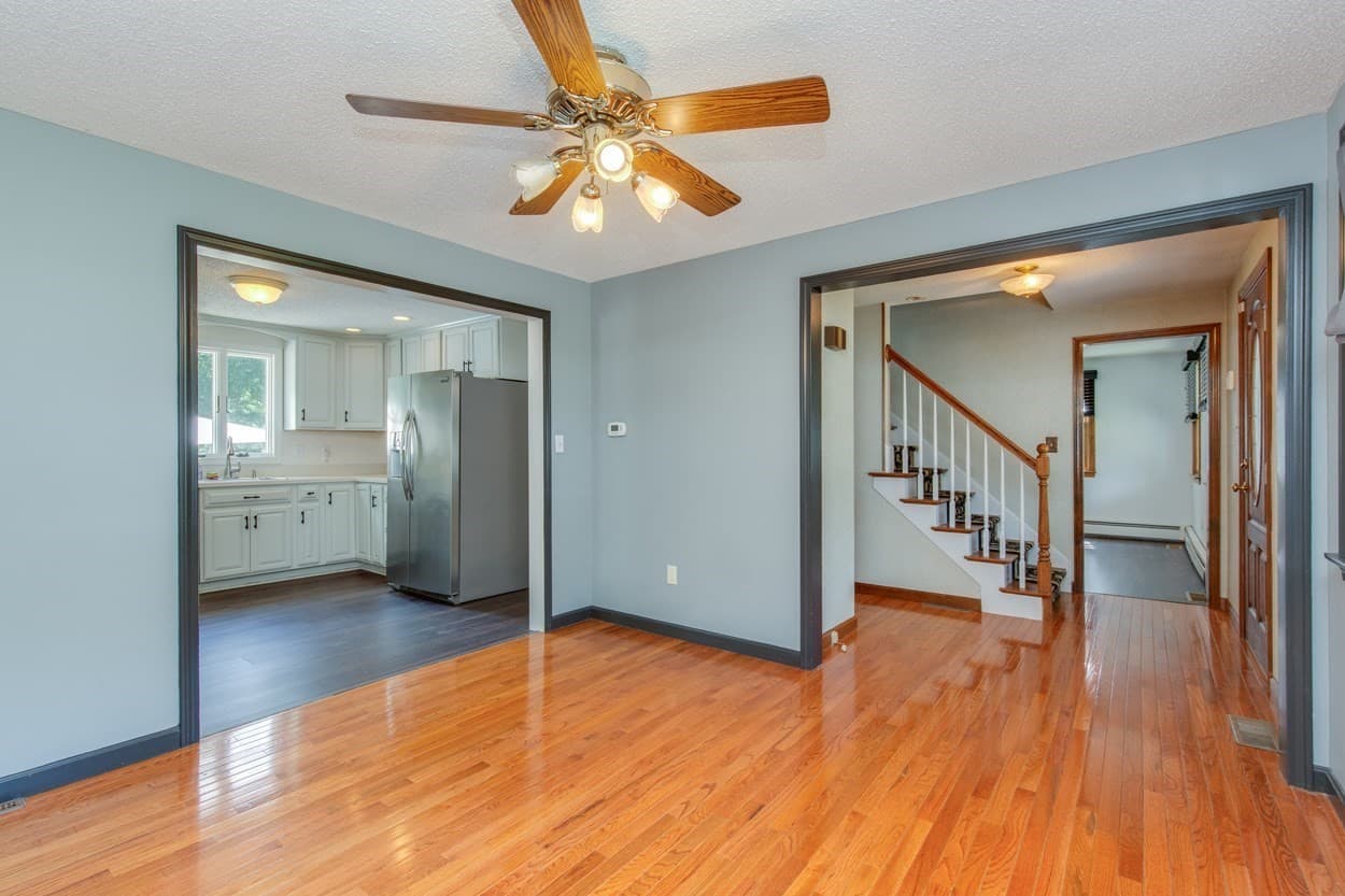 Single Family Residence at 21 Partridge Road, Dracut MA 01826, Dracut, photo 7 of 40