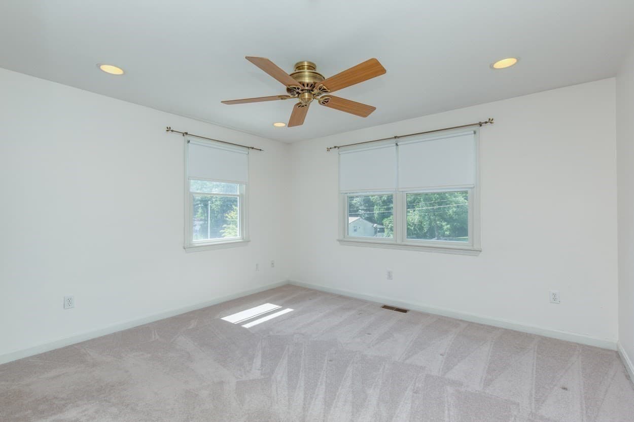 Single Family Residence at 21 Partridge Road, Dracut MA 01826, Dracut, photo 32 of 40