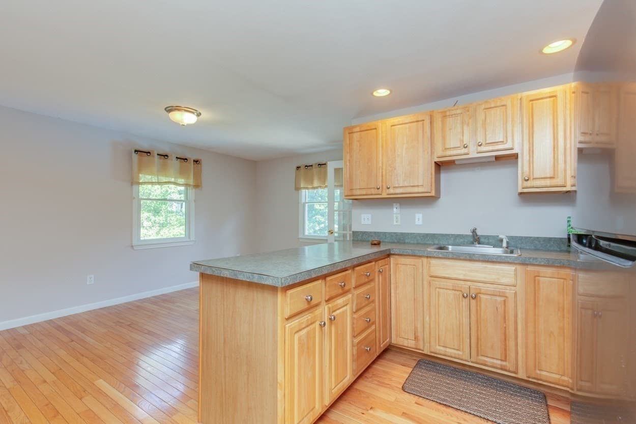 Single Family Residence at 21 Partridge Road, Dracut MA 01826, Dracut, photo 28 of 40