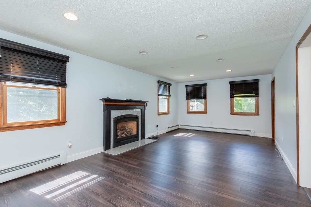 Single Family Residence at 21 Partridge Road, Dracut MA 01826, Dracut, photo 10 of 40