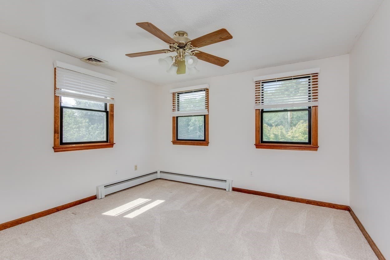 Single Family Residence at 21 Partridge Road, Dracut MA 01826, Dracut, photo 14 of 40