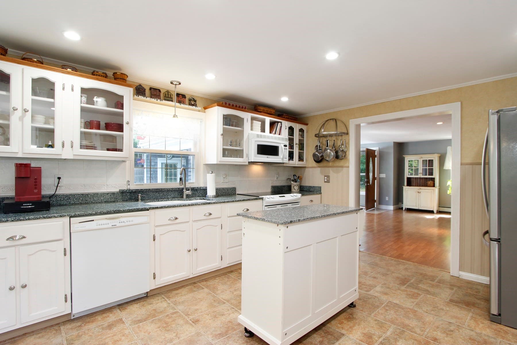 Single Family Residence at 3 Midway, Bourne MA 02559, Bourne, photo 8 of 42