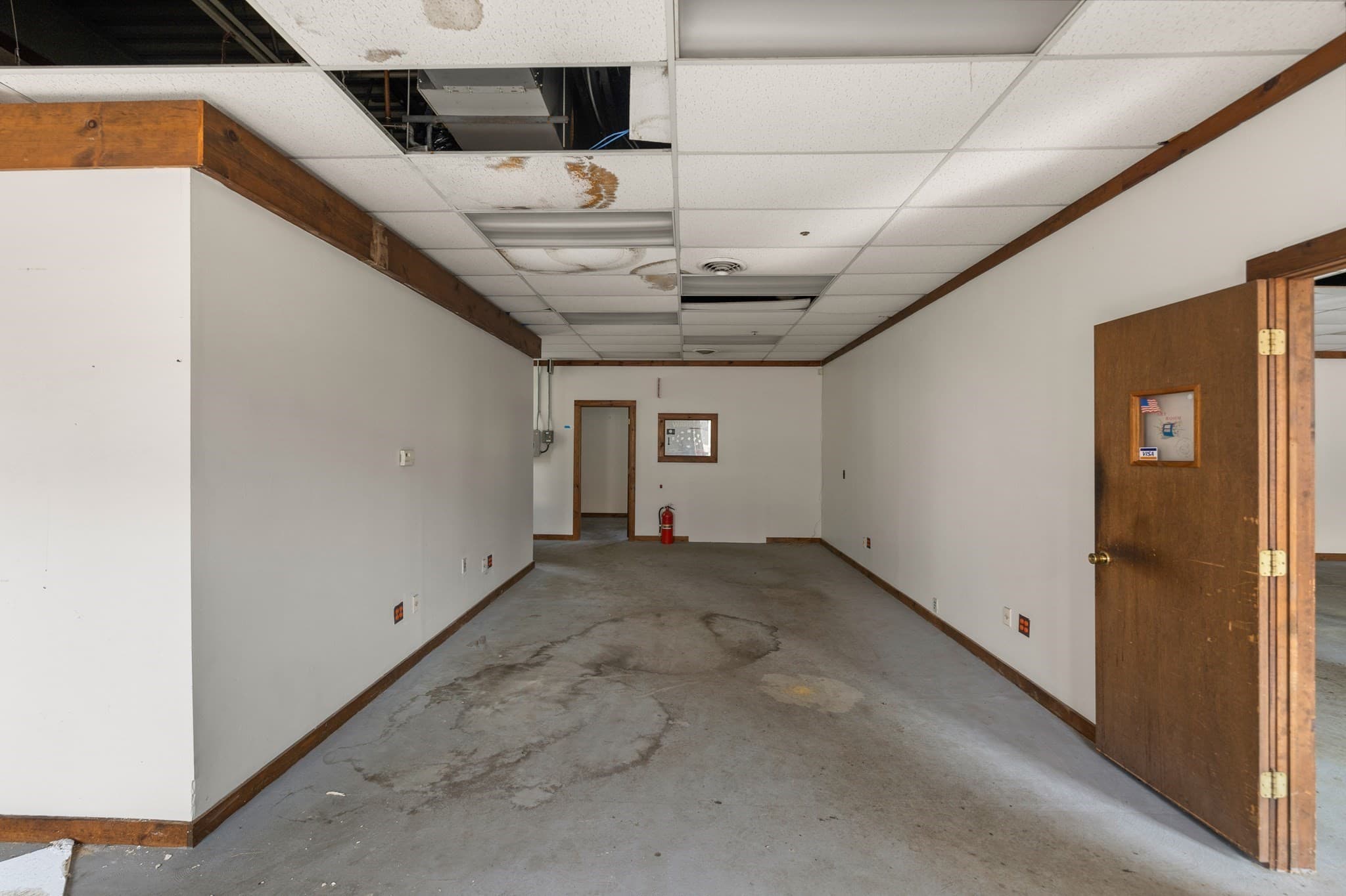 5+ Family - 5+ Units Up/Down at 35 Lower Grape St, Chicopee MA 01020, photo 29 of 39