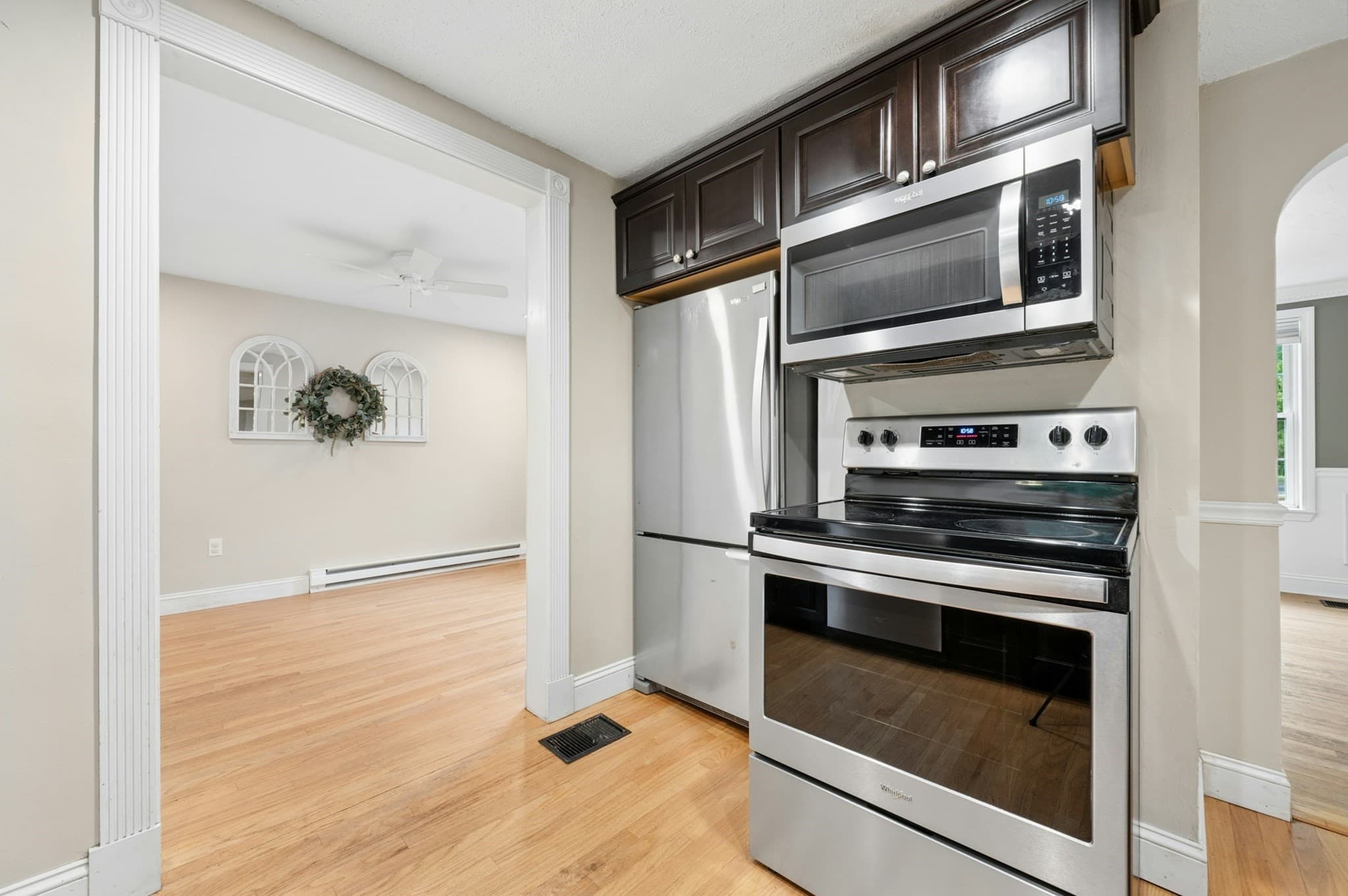 Single Family Residence at 26 Millbury Ave, Millbury MA 01527, Millbury, photo 14 of 38