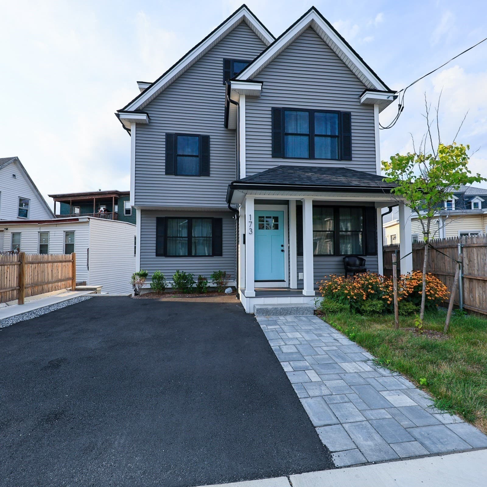 173 Westford St, Lowell MA 01851