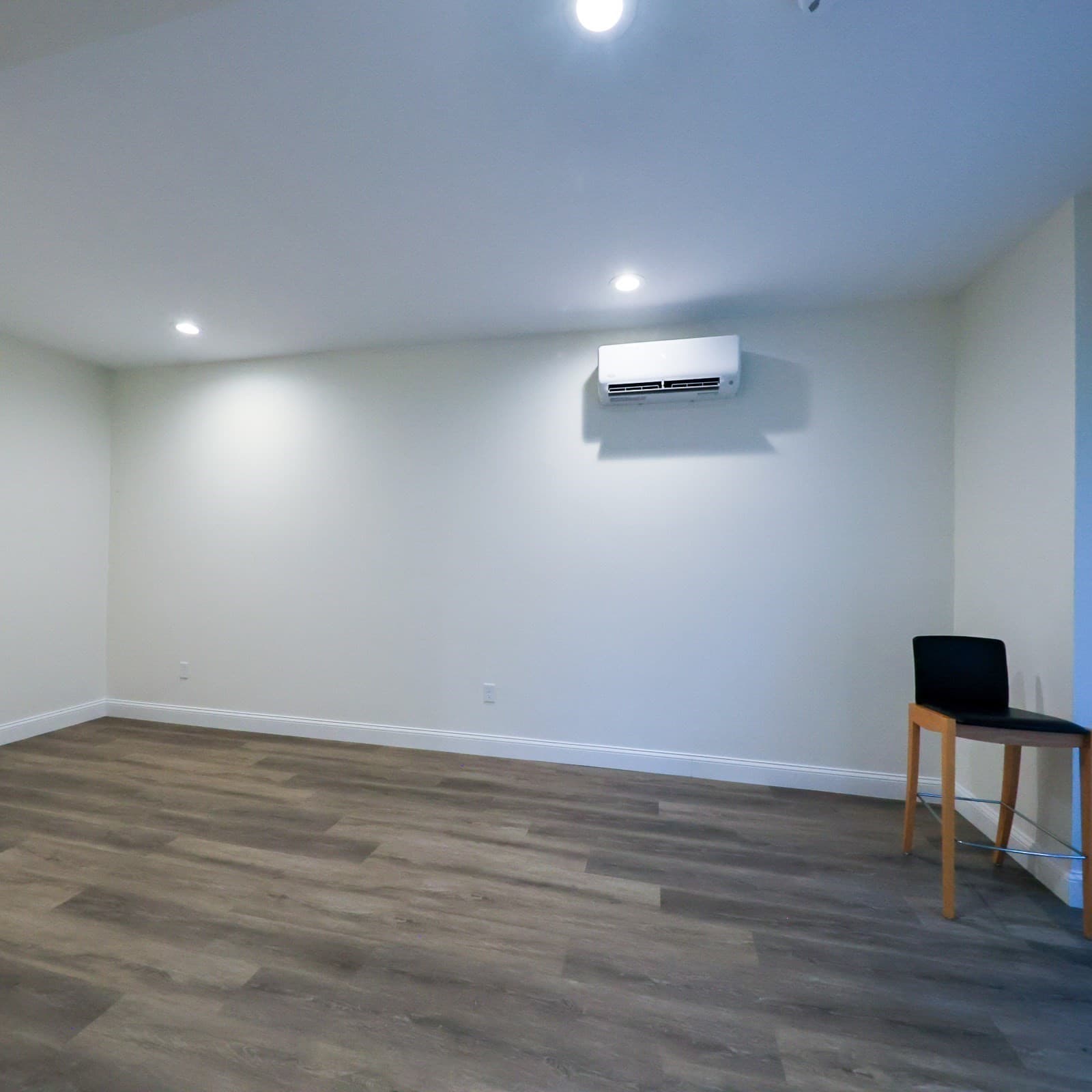 Single Family Residence at 173 Westford St, Lowell MA 01851, Lowell, photo 34 of 40