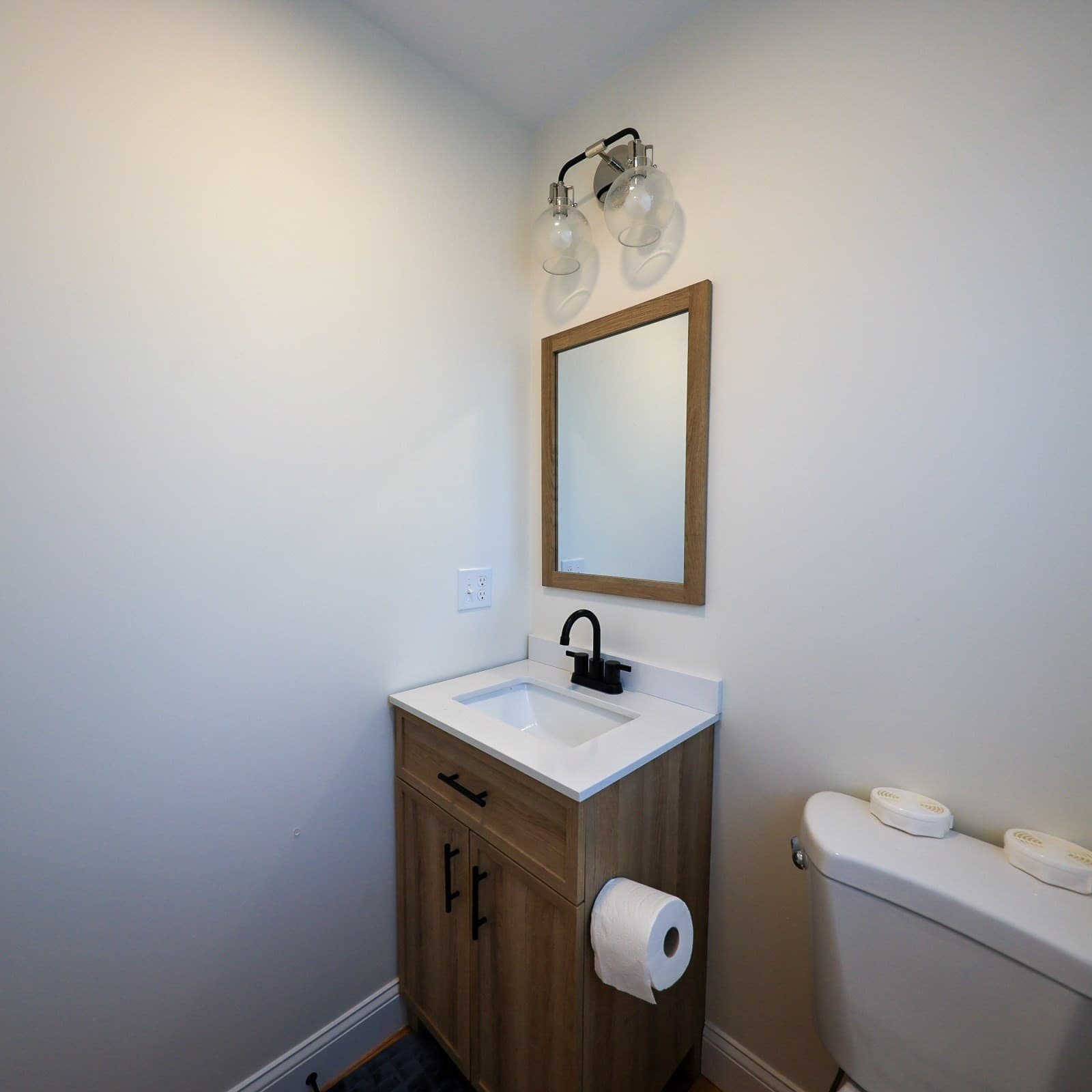 Single Family Residence at 173 Westford St, Lowell MA 01851, Lowell, photo 19 of 40