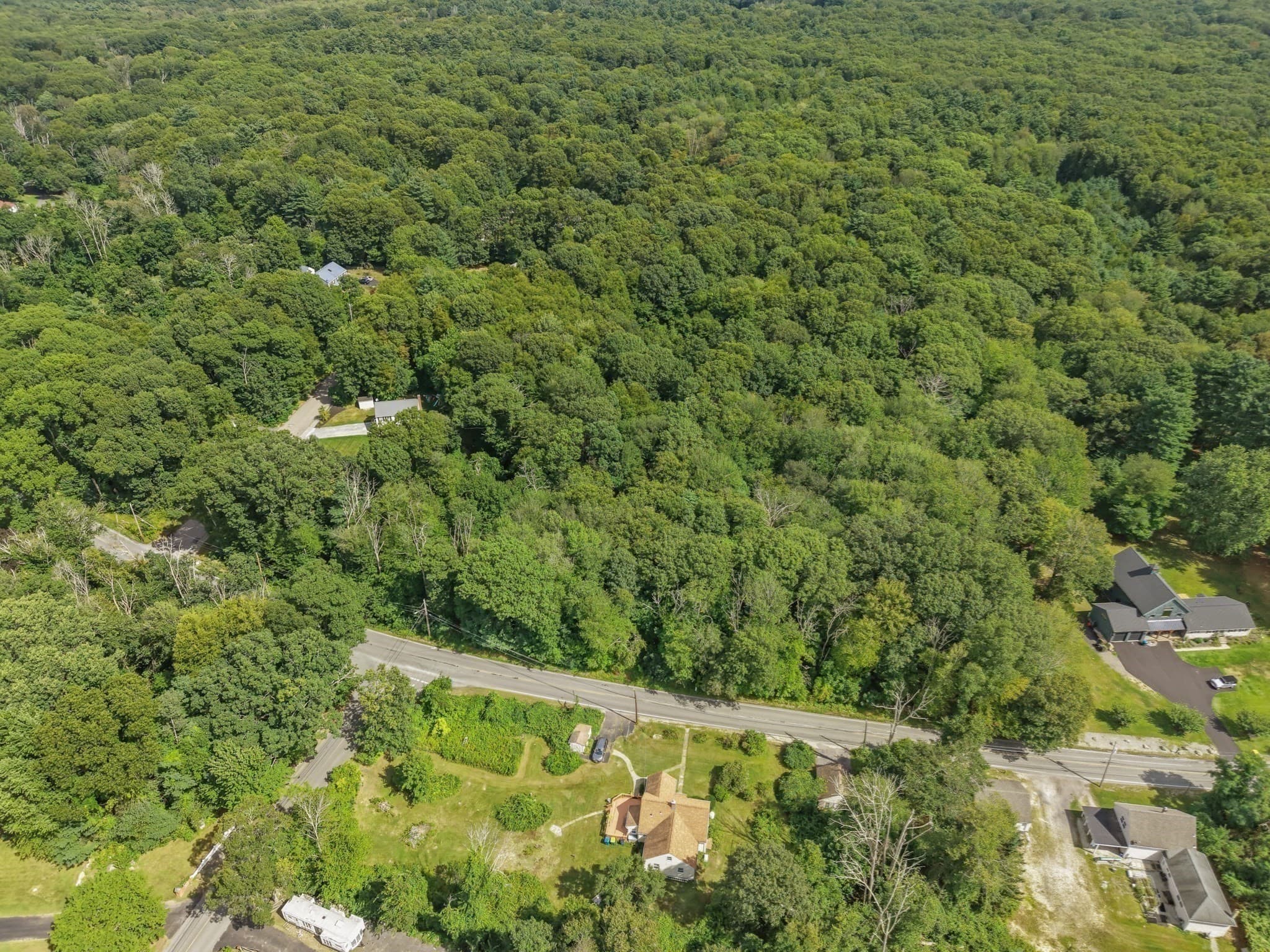 Residential at 522 Chestnut Hill, Millville MA 01529, Millville, photo 5 of 23