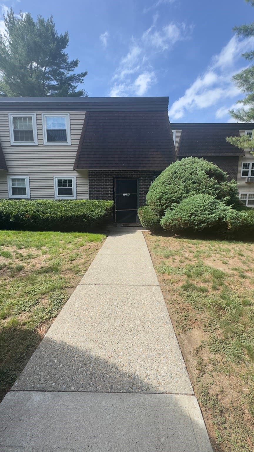 Condominium at 180 Main St # 1109, Bridgewater MA 02324, Bridgewater, photo 2 of 22