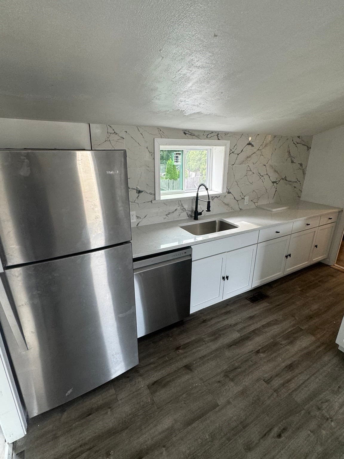 4 Family at 847 Pearl St, Brockton MA 02301, Brockton, photo 15 of 42