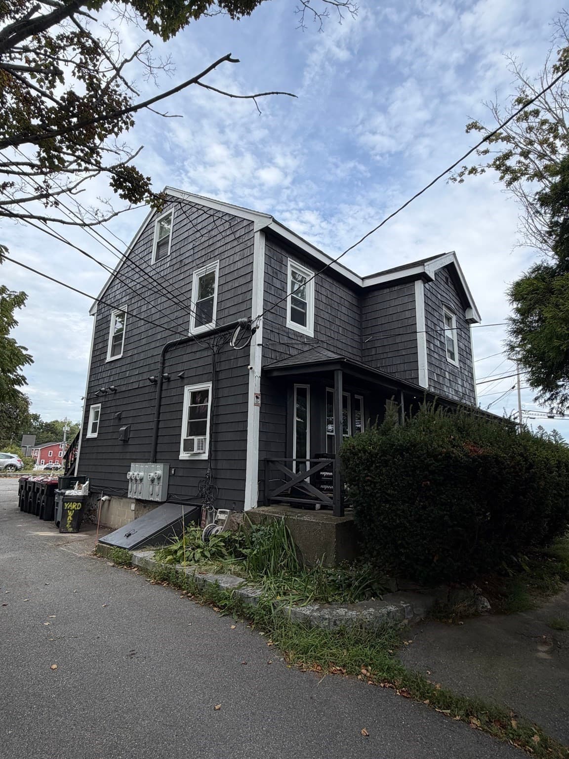 4 Family at 847 Pearl St, Brockton MA 02301, Brockton, photo 4 of 42