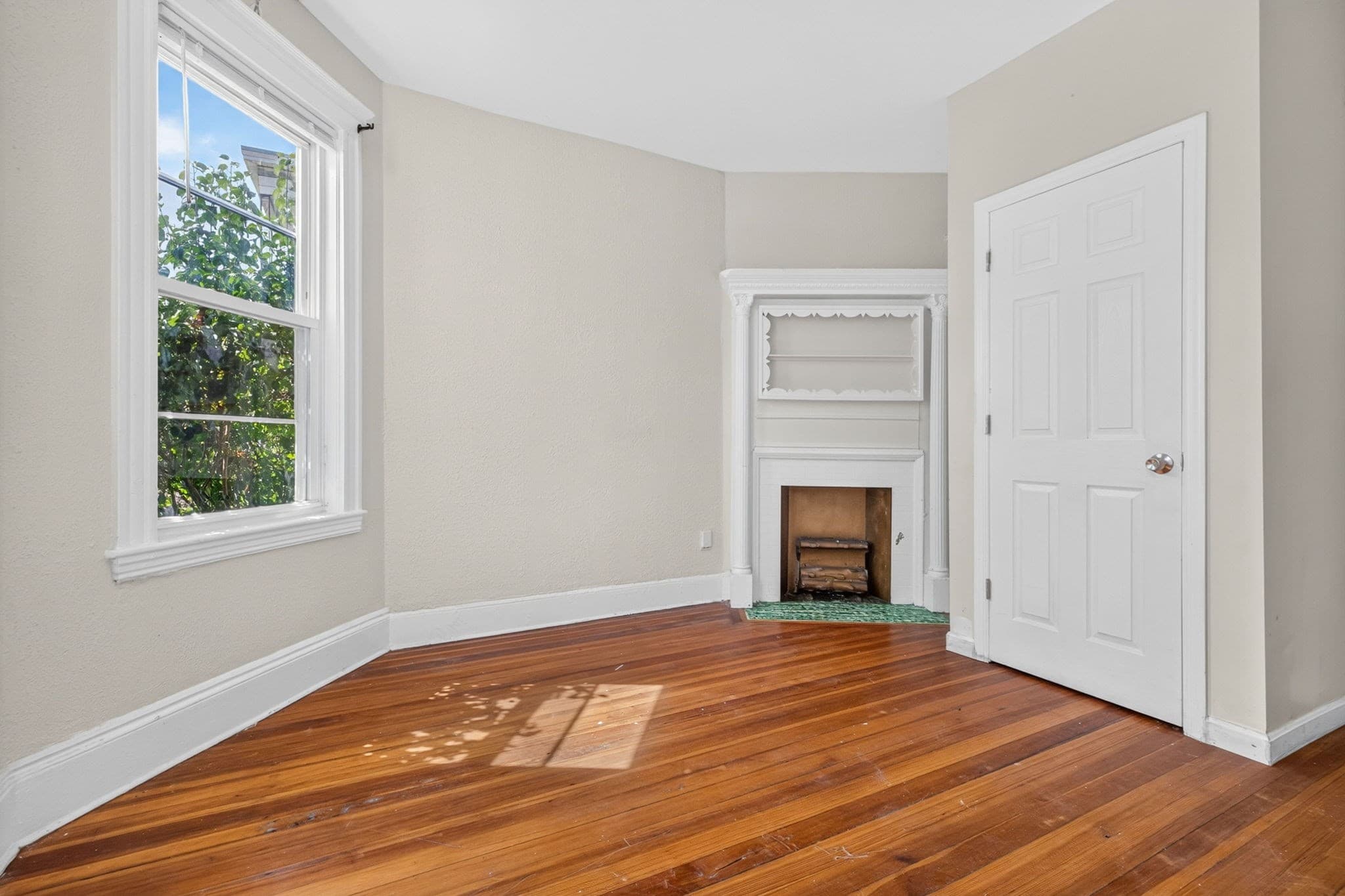 3 Family at 569 Norfolk St, Boston MA 02126, photo 14 of 24