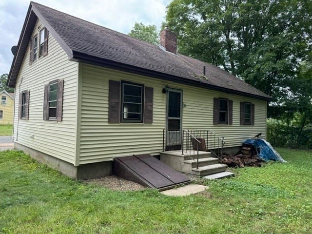 Single Family Residence at 72 W Orange Rd, Orange MA 01364, Orange, photo 7 of 35