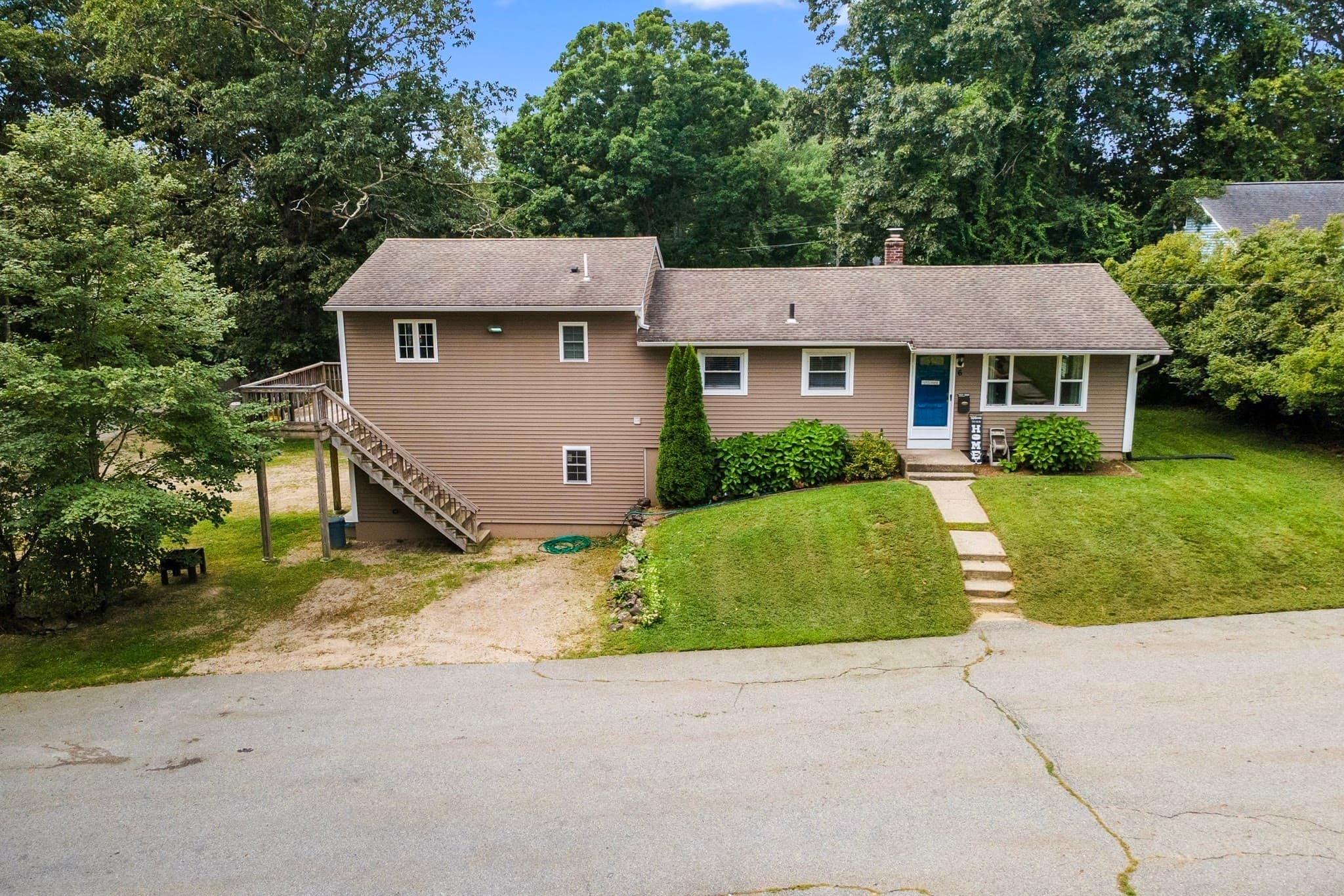Single Family Residence at 6 Pitcairn Ave, Leicester MA 01524, Leicester, photo 2 of 35