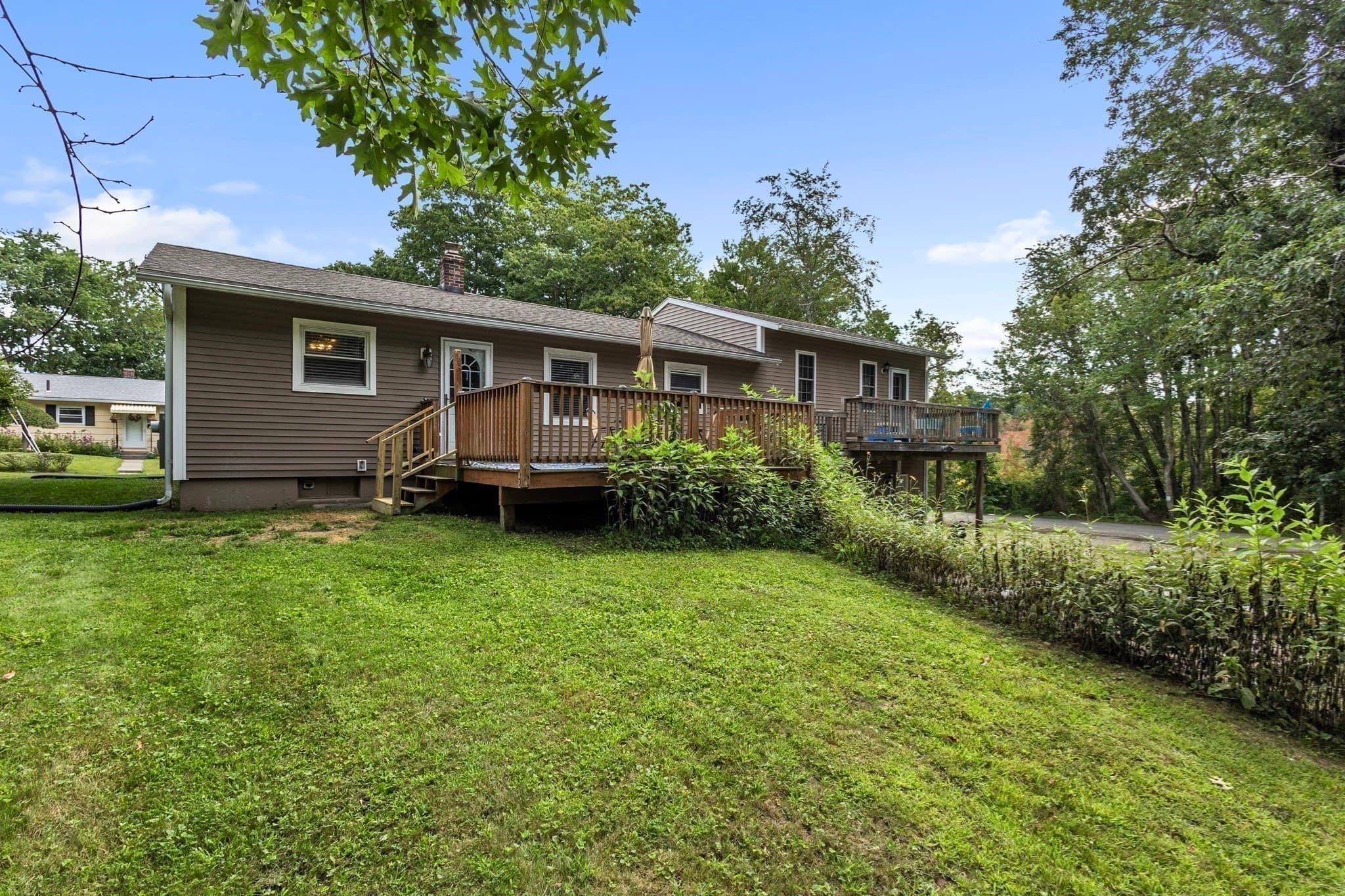 Single Family Residence at 6 Pitcairn Ave, Leicester MA 01524, Leicester, photo 24 of 35