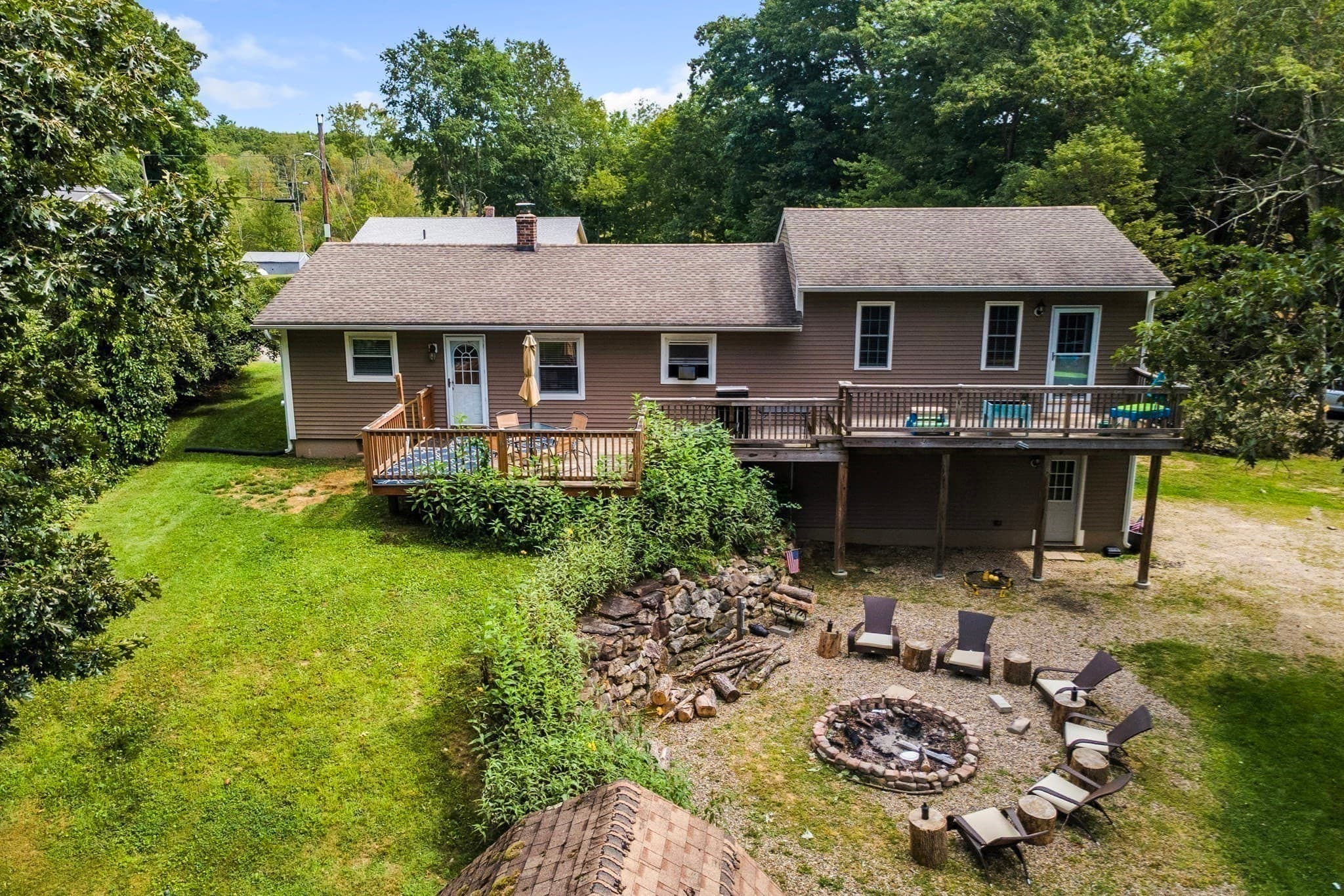 Single Family Residence at 6 Pitcairn Ave, Leicester MA 01524, Leicester, photo 33 of 35