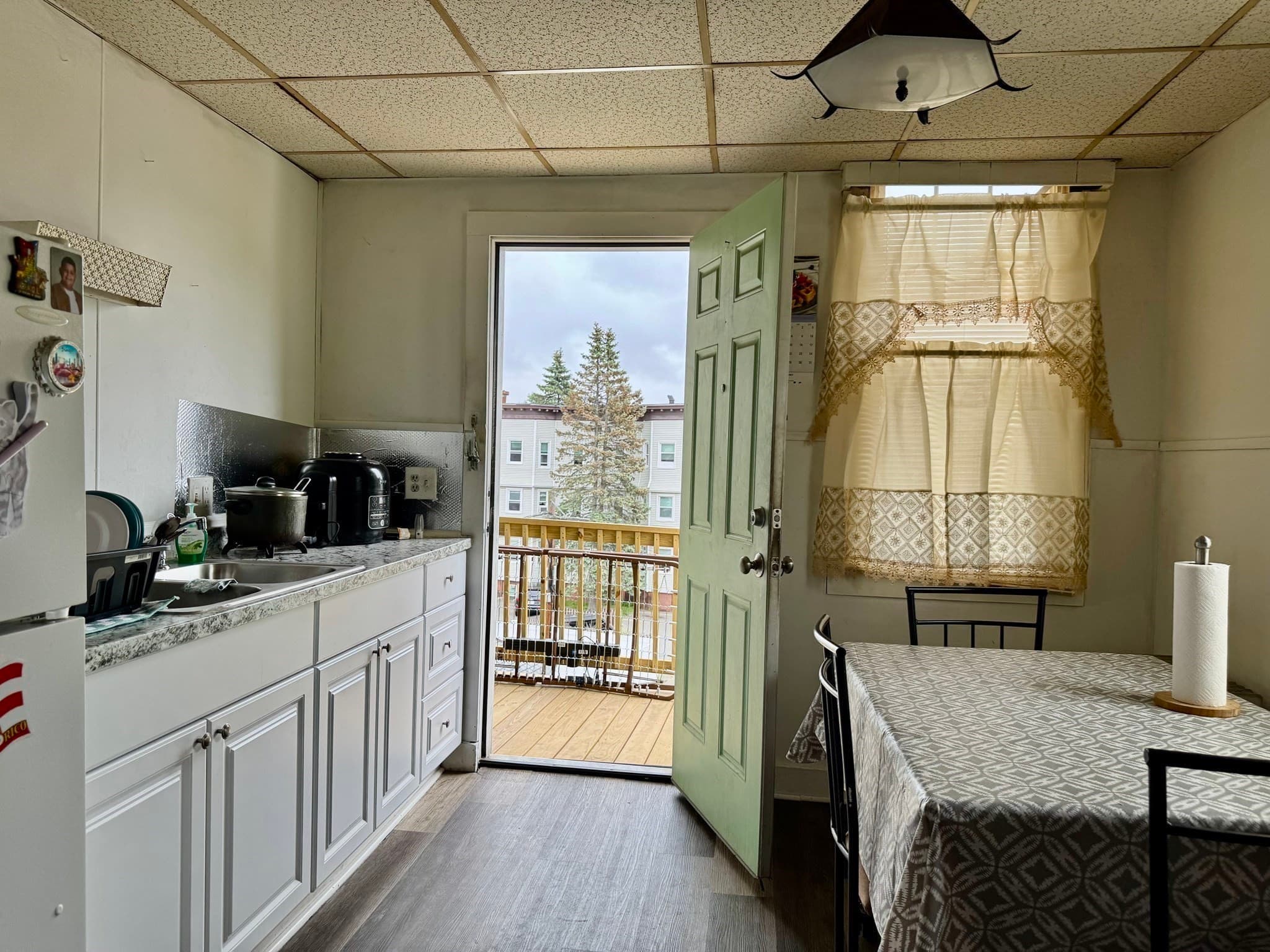 5-9 Family at 15-19 Litchfield St, Springfield MA 01108, Springfield, photo 13 of 42