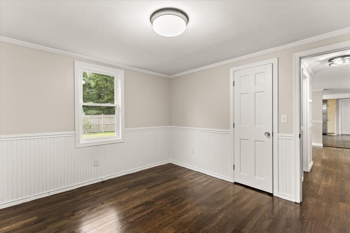 Single Family Residence at 3 Thoreau Dr, Barnstable MA 02632, Barnstable, photo 20 of 33