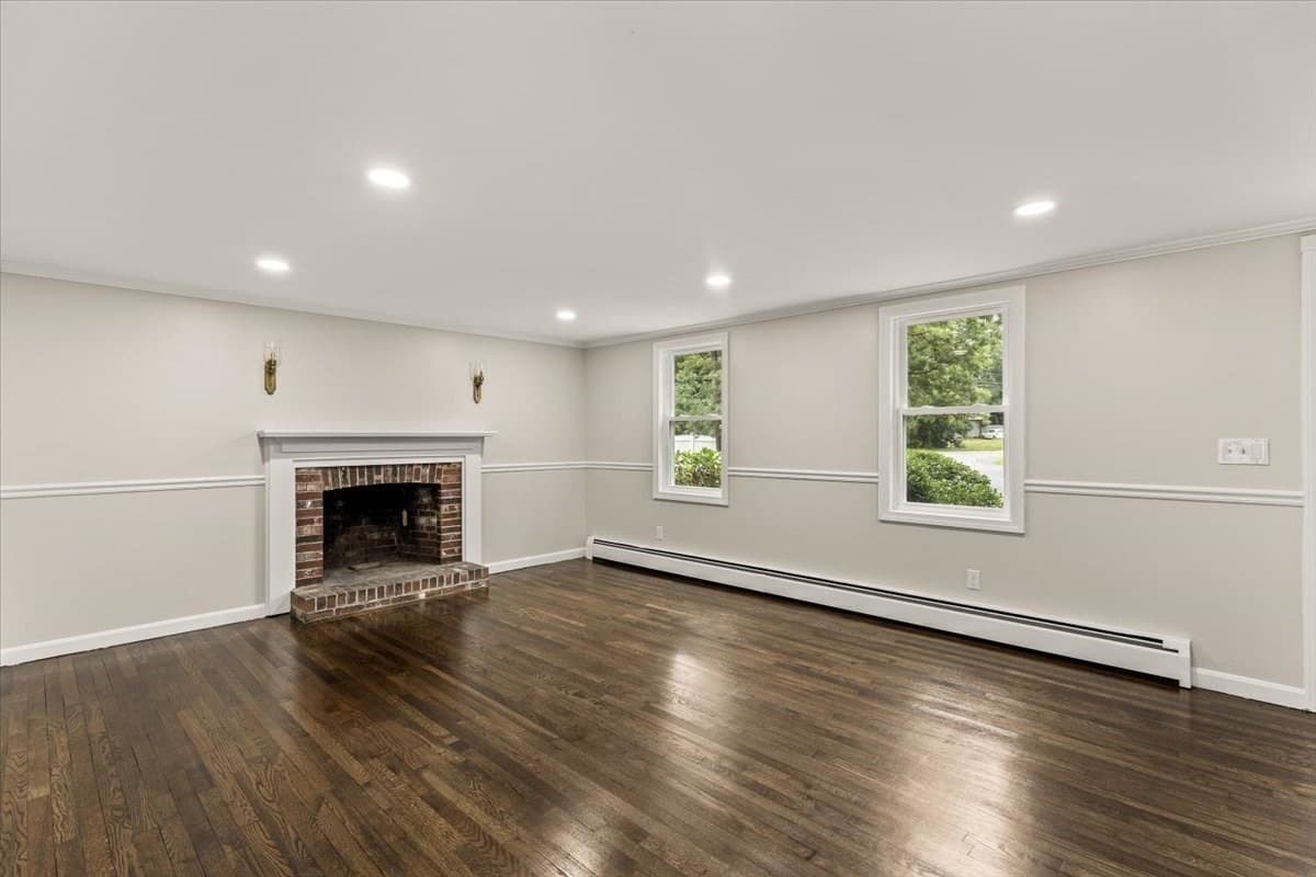 Single Family Residence at 3 Thoreau Dr, Barnstable MA 02632, Barnstable, photo 11 of 33