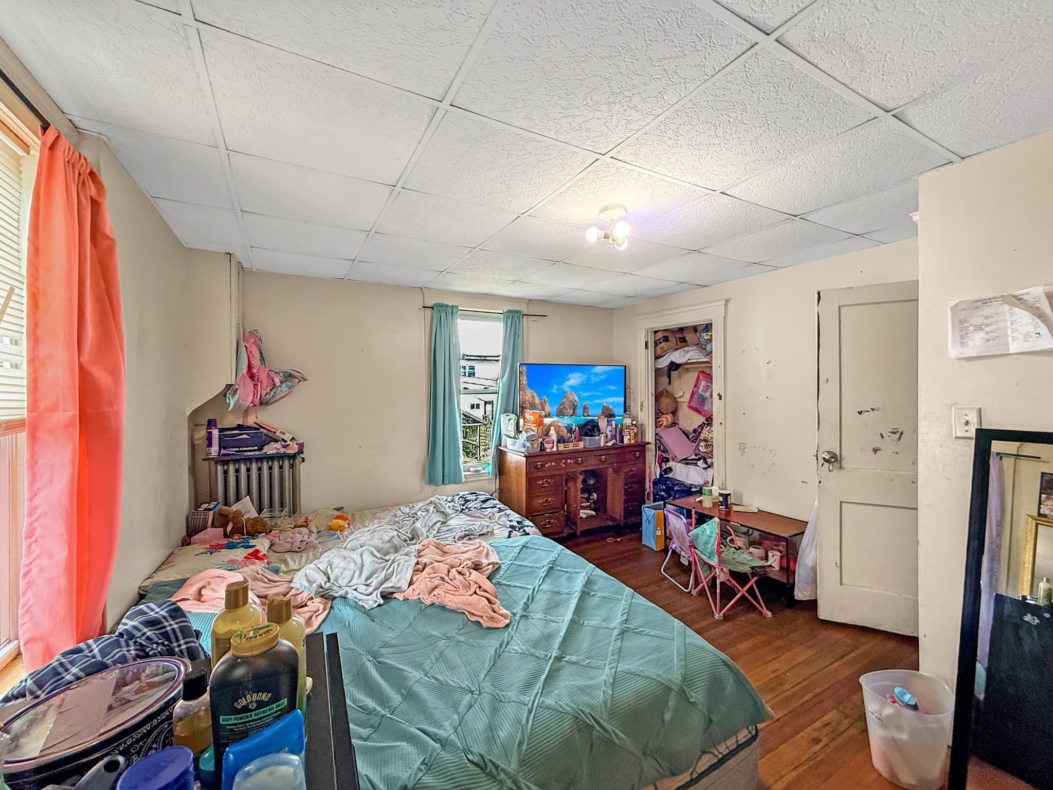 3 Family at 17-19 Acorn St, Lynn MA 01902, Lynn, photo 32 of 42