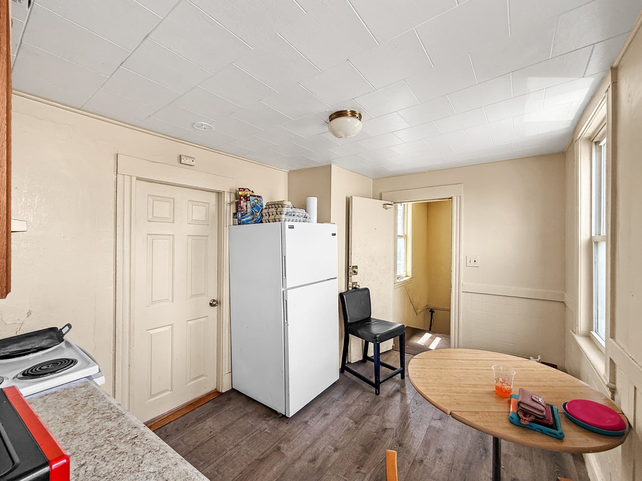 3 Family at 17-19 Acorn St, Lynn MA 01902, Lynn, photo 34 of 42
